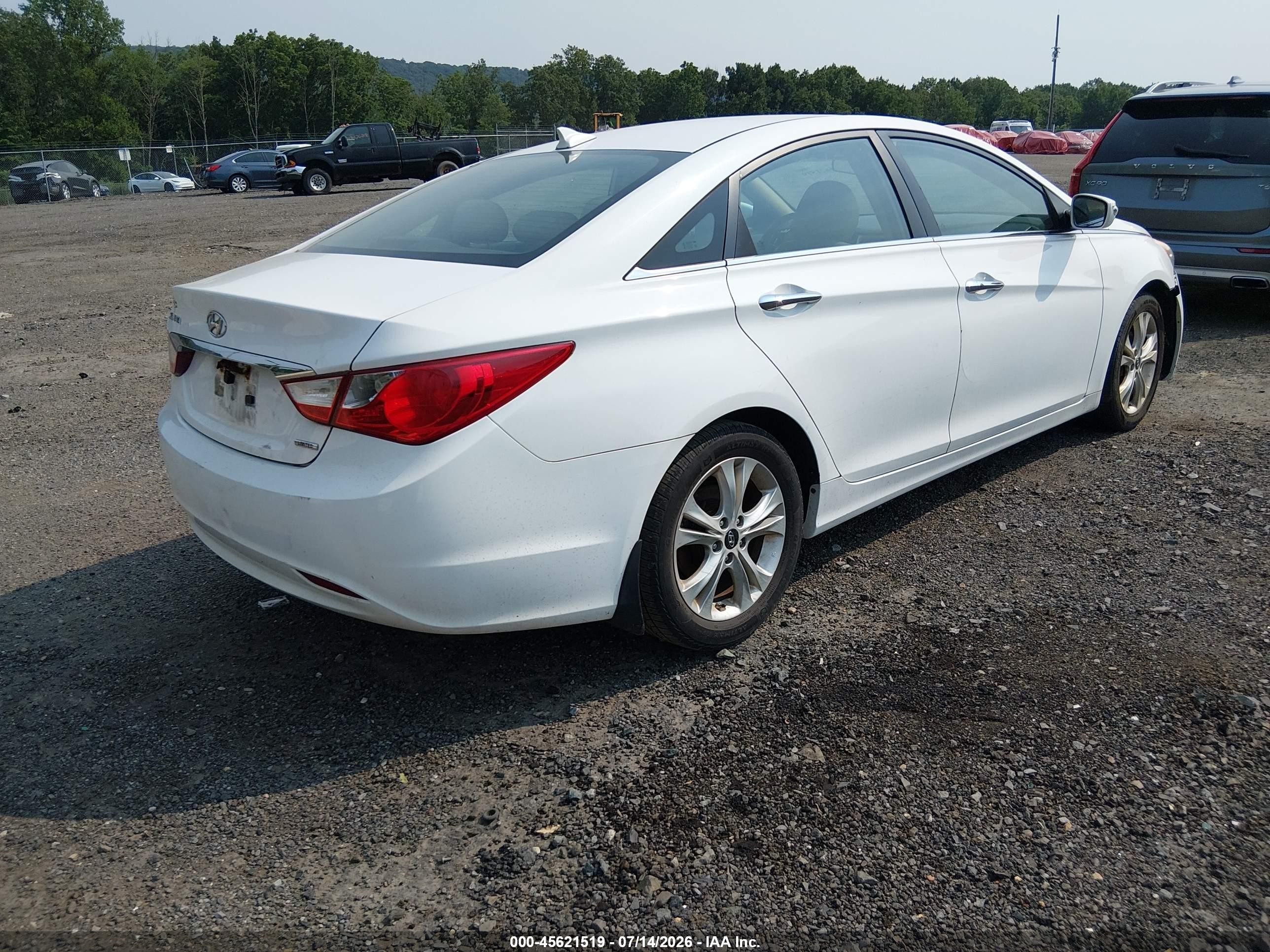 2013 Hyundai Sonata Limited White vin: 5NPEC4AC9DH703361