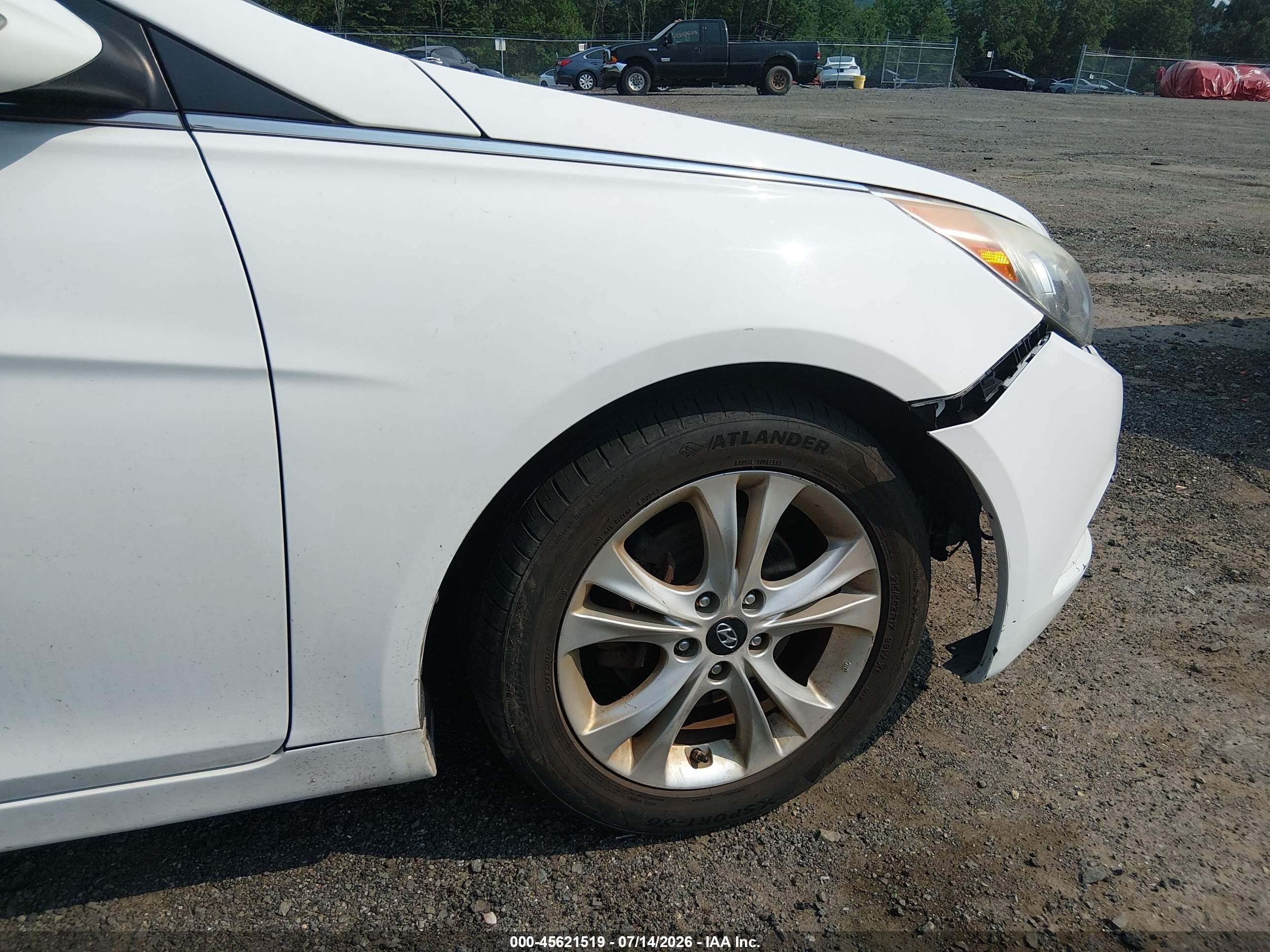 2013 Hyundai Sonata Limited White vin: 5NPEC4AC9DH703361