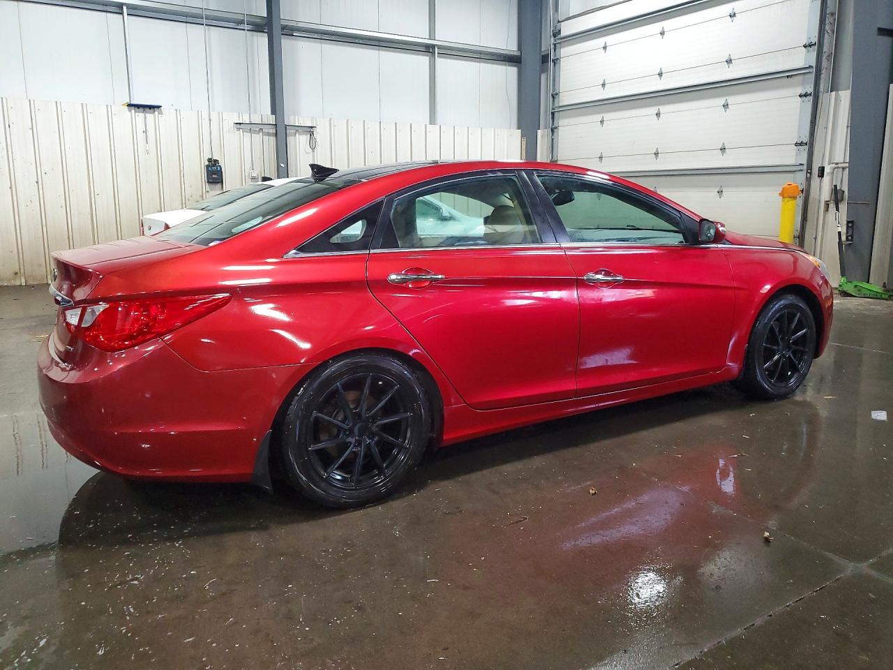 2013 Hyundai Sonata Limited Red vin: 5NPEC4AC9DH795751