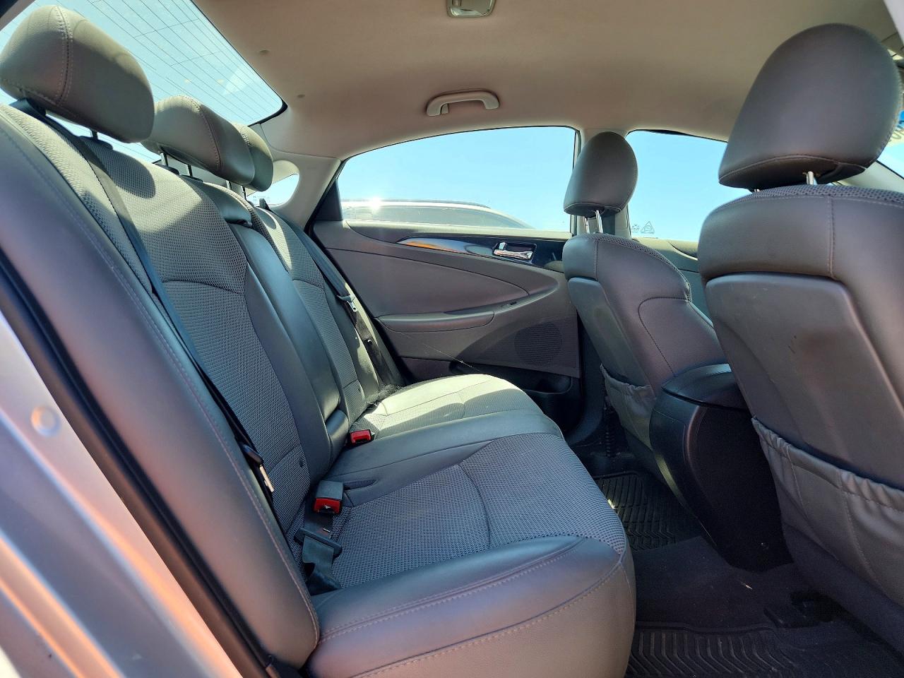 2014 Hyundai Sonata Se Серебряный vin: 5NPEC4AC9EH833481