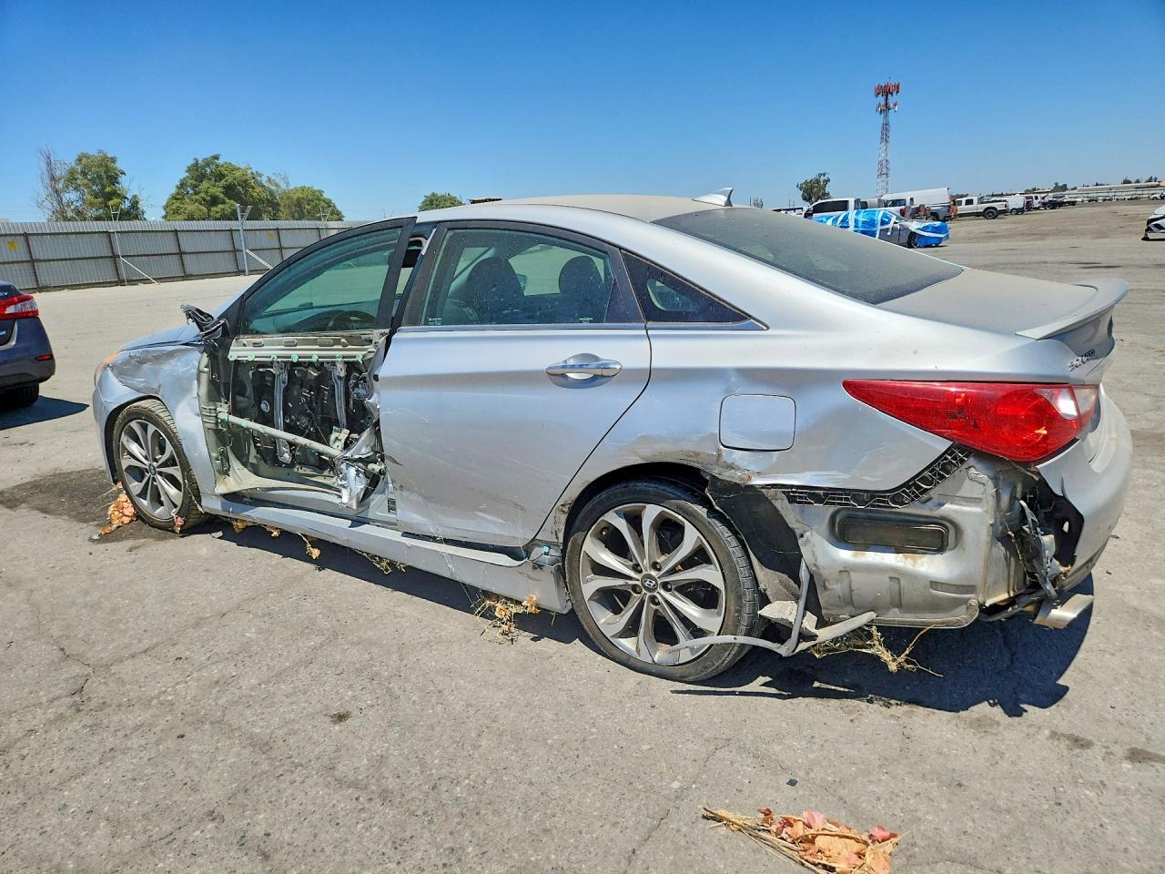 2014 Hyundai Sonata Se Серебряный vin: 5NPEC4AC9EH833481