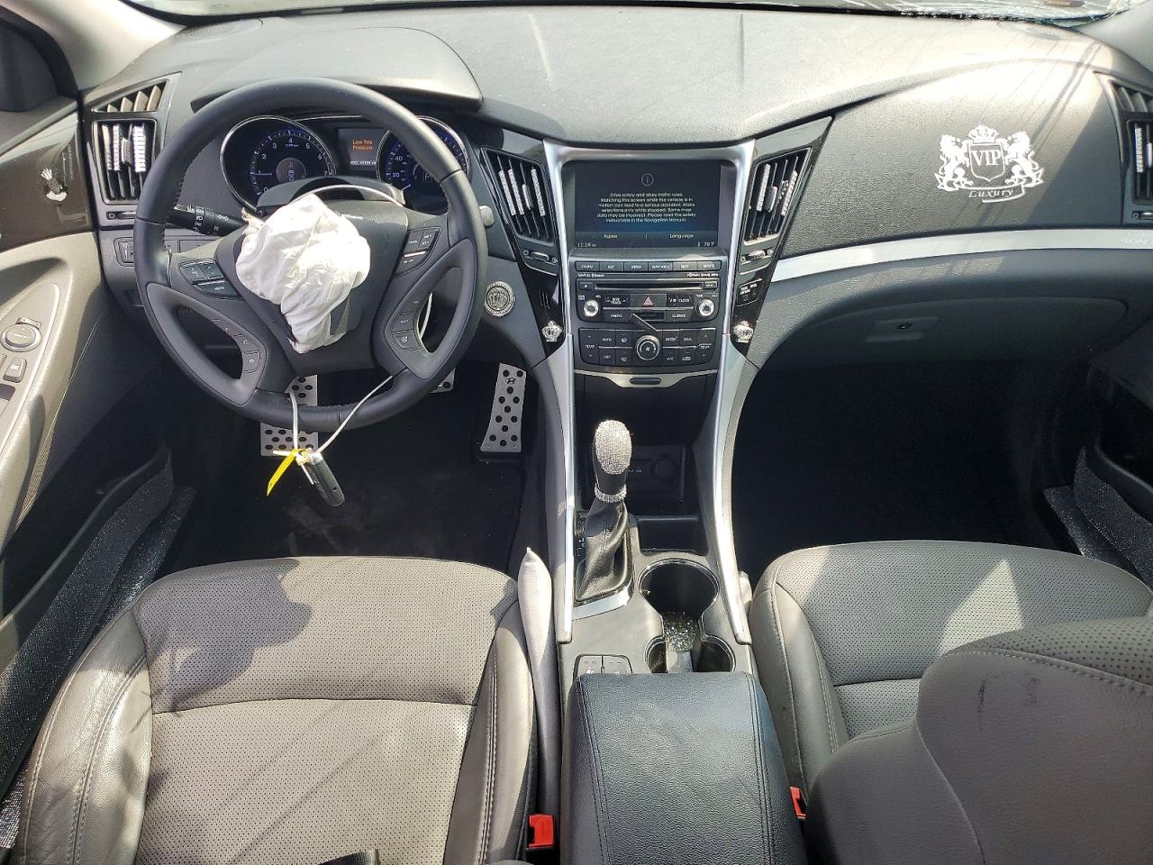 2014 Hyundai Sonata Limited Silver vin: 5NPEC4AC9EH902539