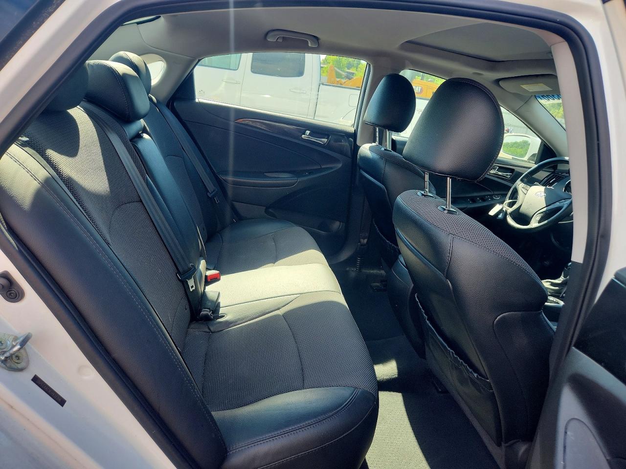 2014 Hyundai Sonata Se White vin: 5NPEC4AC9EH932396