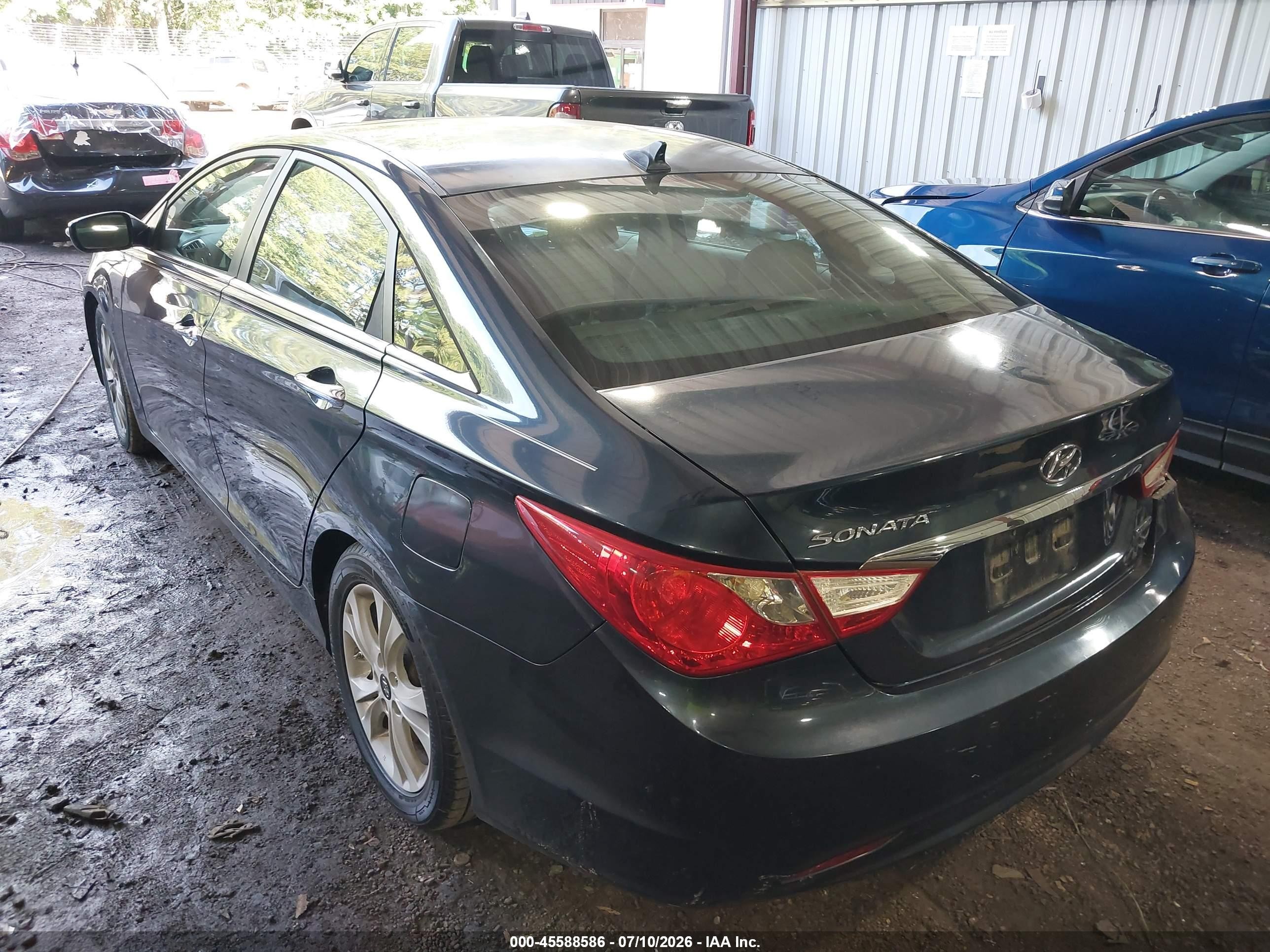 2011 Hyundai Sonata Limited Dark Blue vin: 5NPEC4ACXBH002745