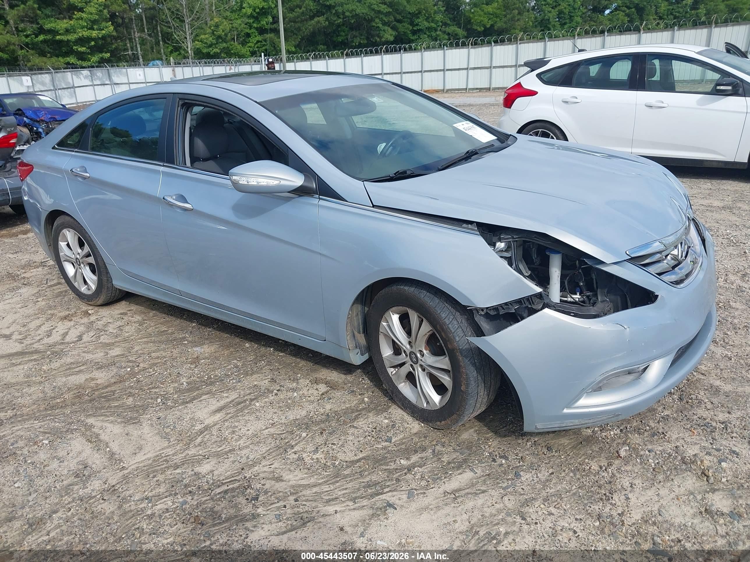 2011 Hyundai Sonata Limited Light Blue vin: 5NPEC4ACXBH022395