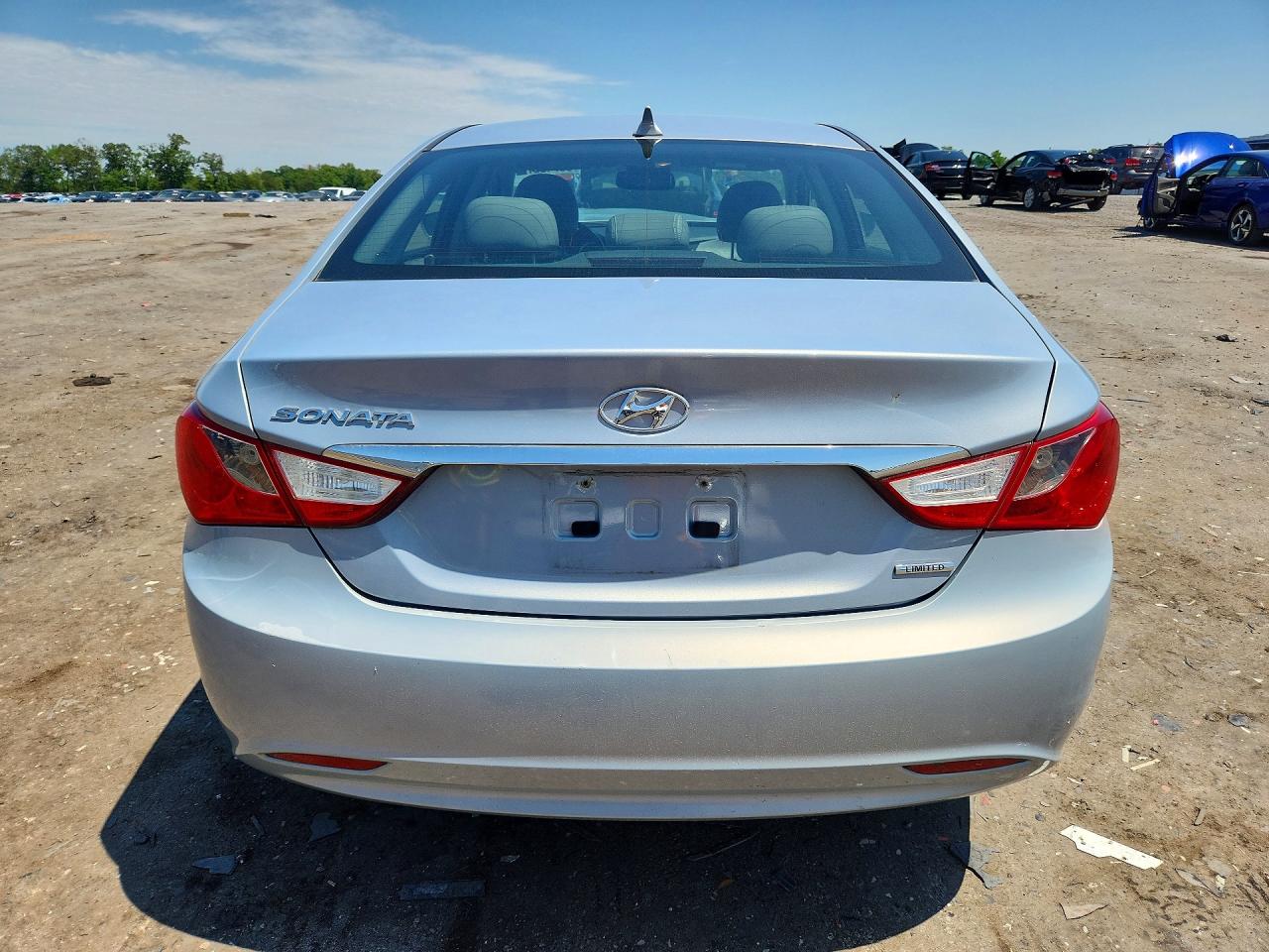 2011 Hyundai Sonata Limited Silver vin: 5NPEC4ACXBH061858
