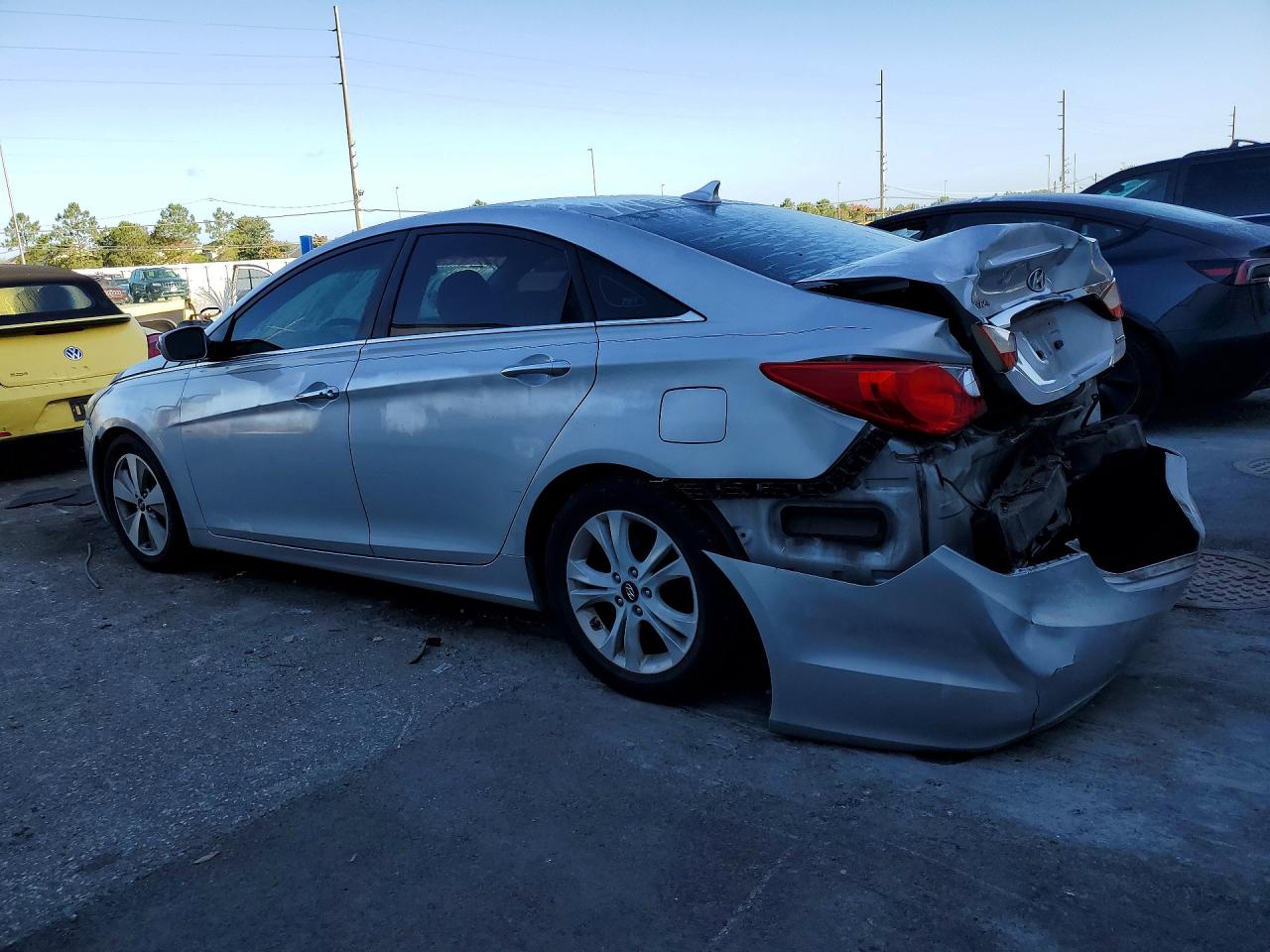 2011 Hyundai Sonata Limited Silver vin: 5NPEC4ACXBH087215