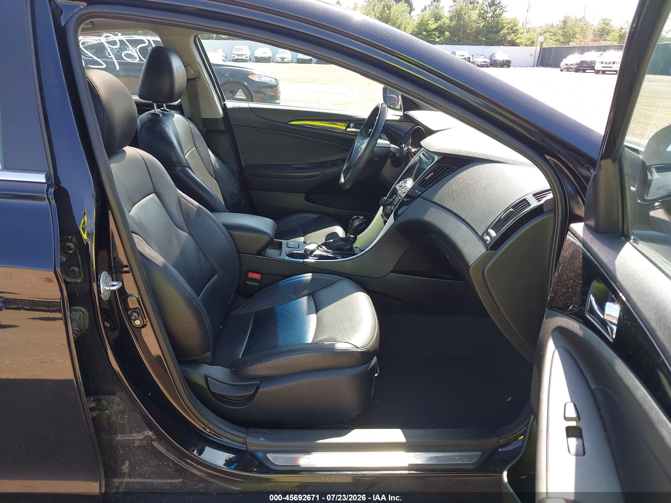 2011 Hyundai Sonata Limited Black vin: 5NPEC4ACXBH091880