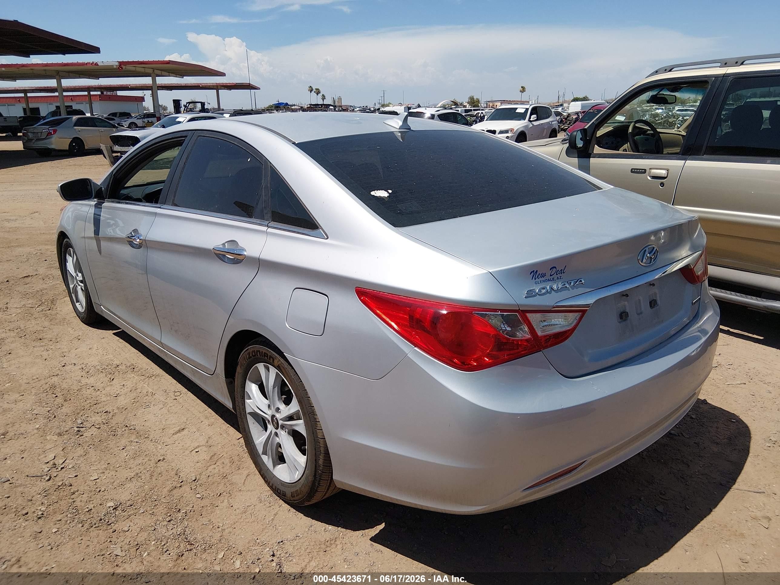 2011 Hyundai Sonata Limited Silver vin: 5NPEC4ACXBH139071