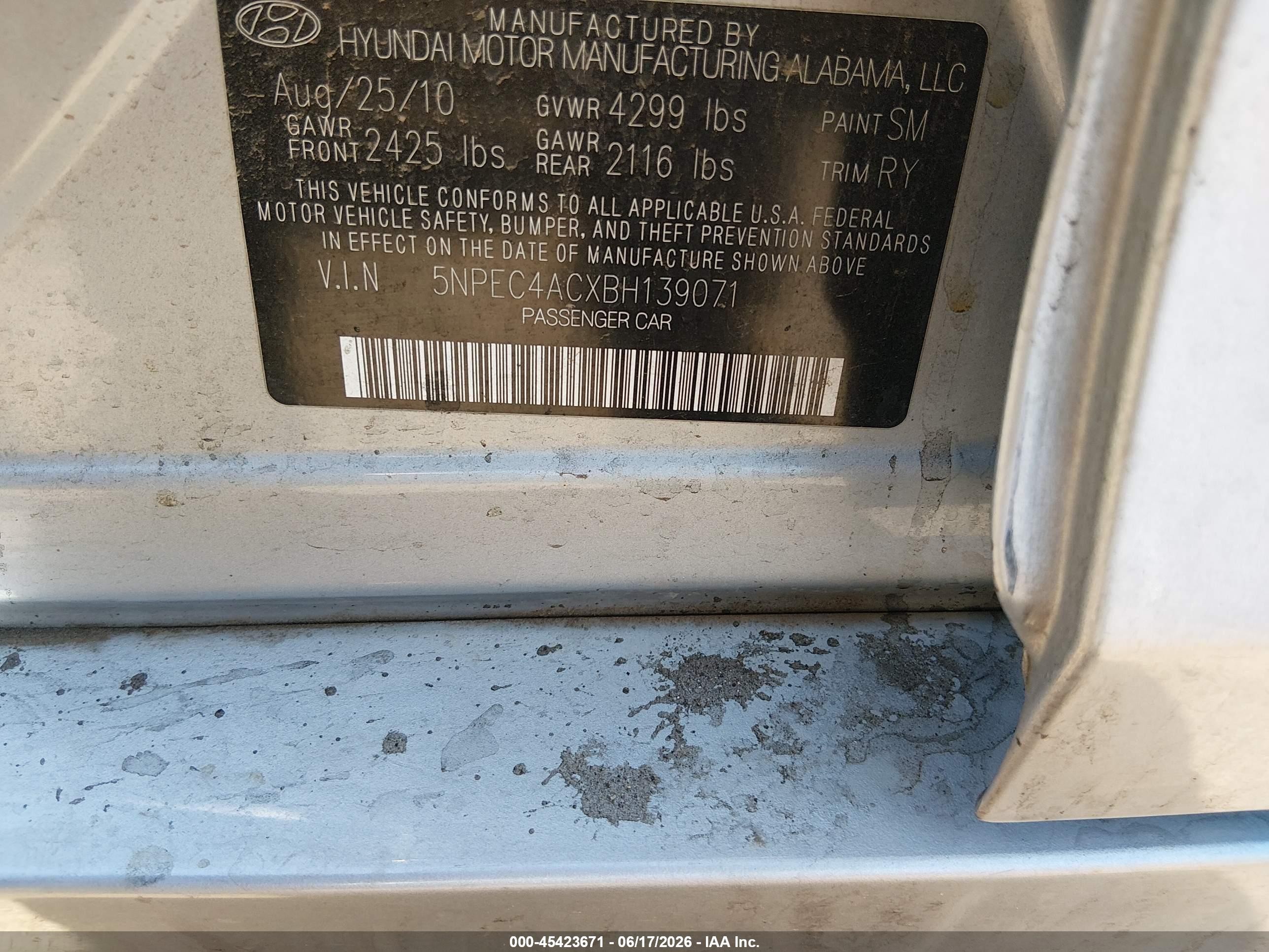 2011 Hyundai Sonata Limited Silver vin: 5NPEC4ACXBH139071