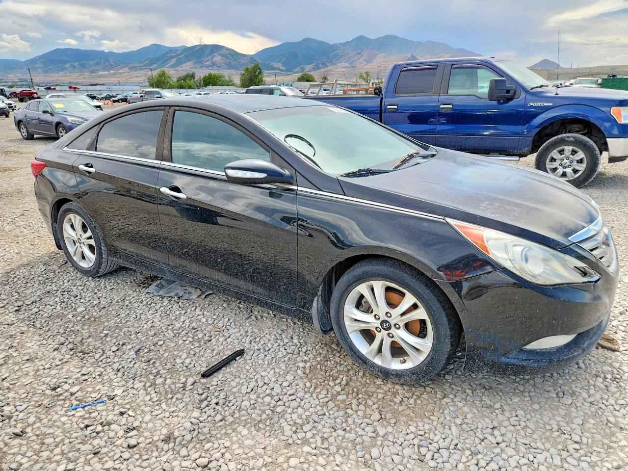 2011 Hyundai Sonata Limited Черный vin: 5NPEC4ACXBH145808