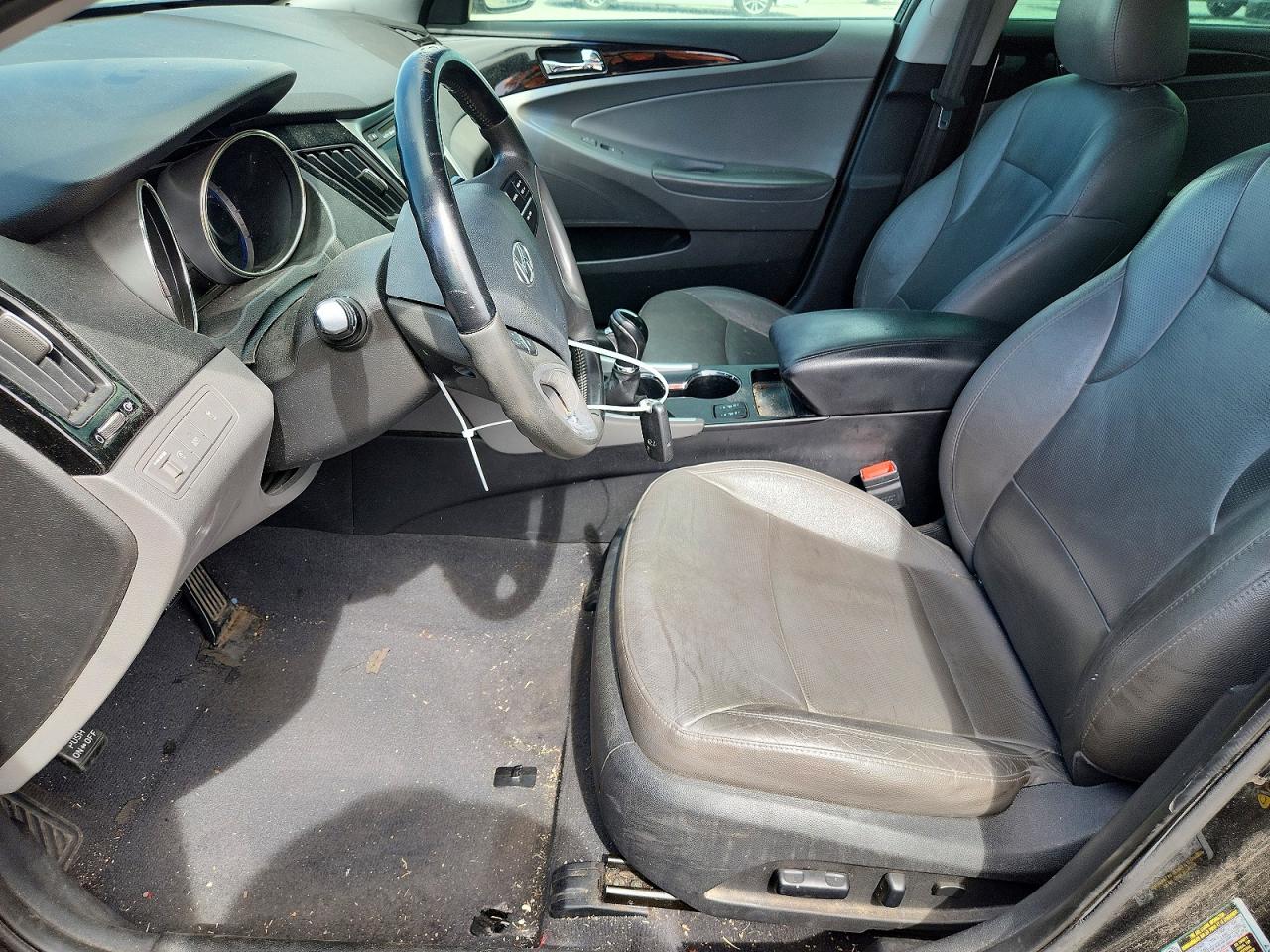 2011 Hyundai Sonata Limited Черный vin: 5NPEC4ACXBH145808