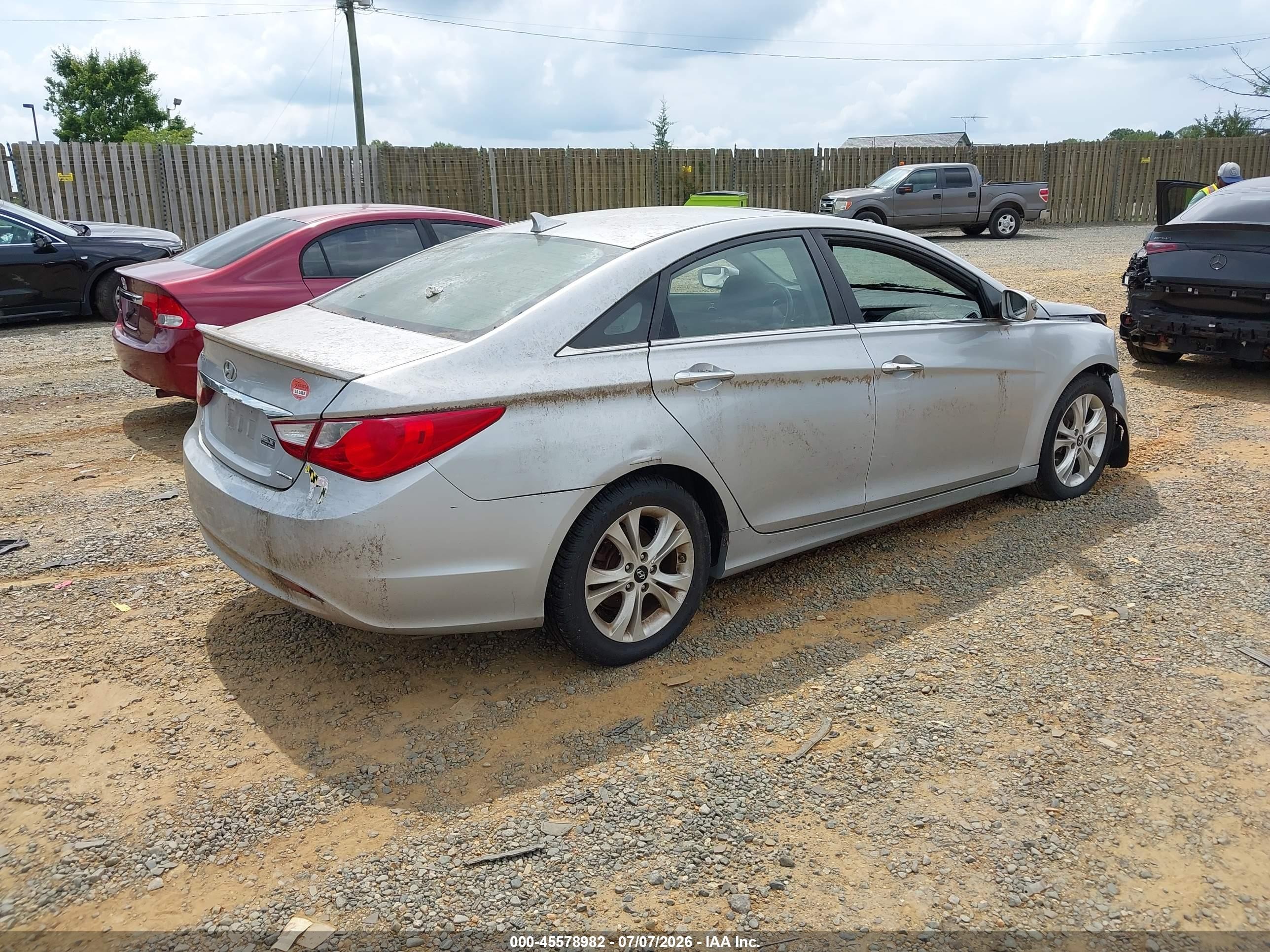 2011 Hyundai Sonata Limited Silver vin: 5NPEC4ACXBH254530