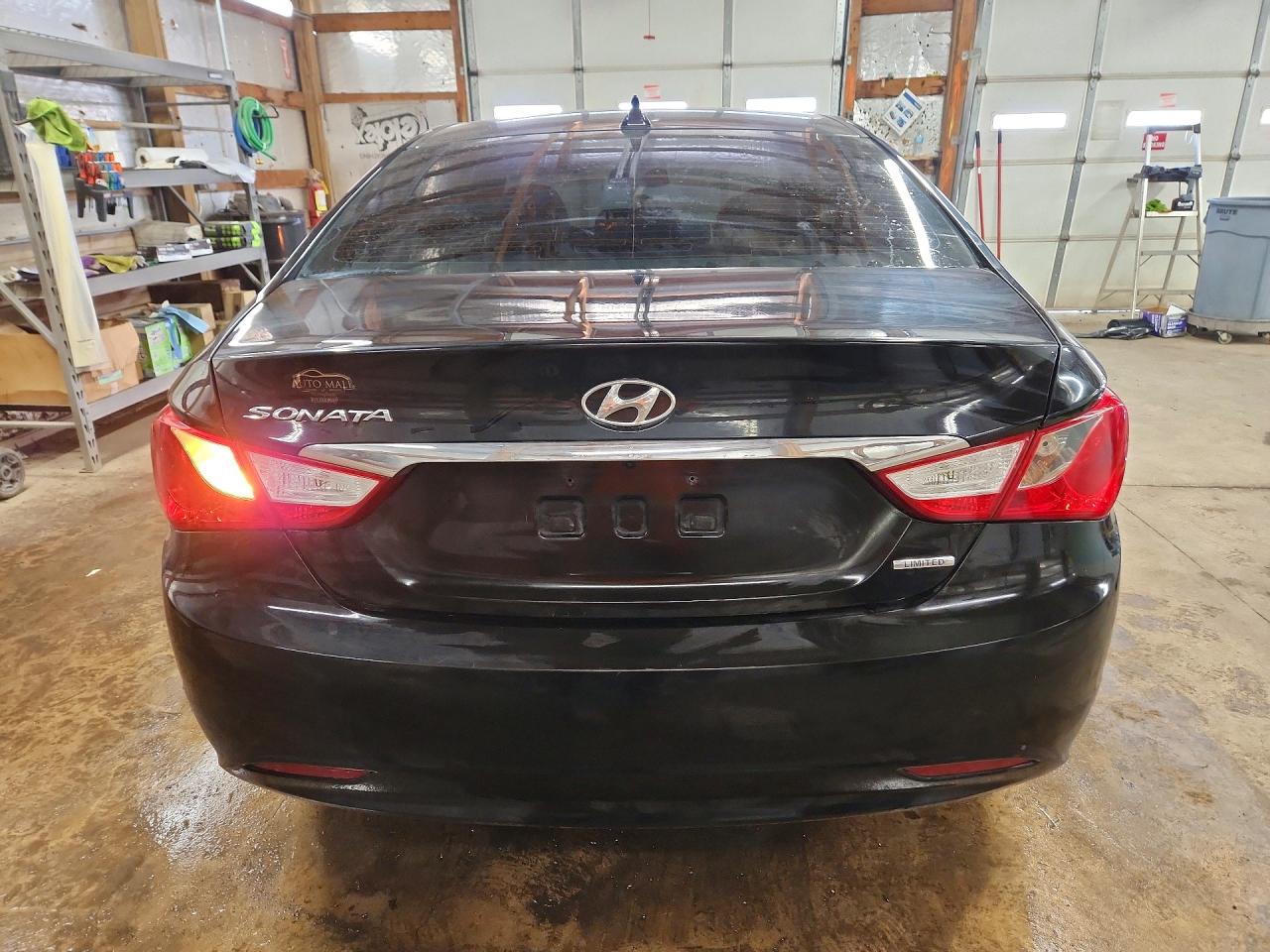 2011 Hyundai Sonata Limited Black vin: 5NPEC4ACXBH292517