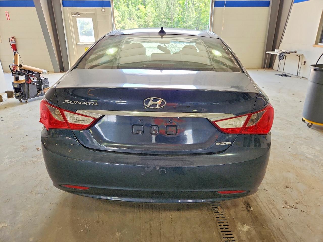 2012 Hyundai Sonata Limited Серый vin: 5NPEC4ACXCH397415