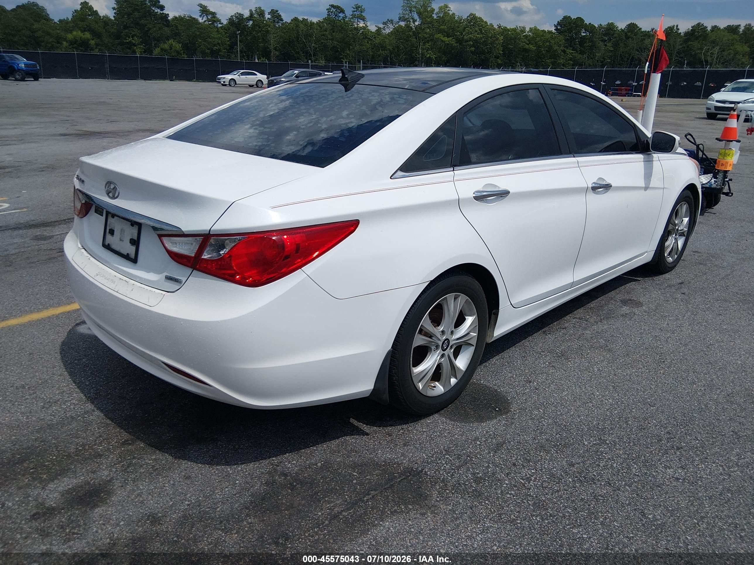 2012 Hyundai Sonata Limited White vin: 5NPEC4ACXCH472324