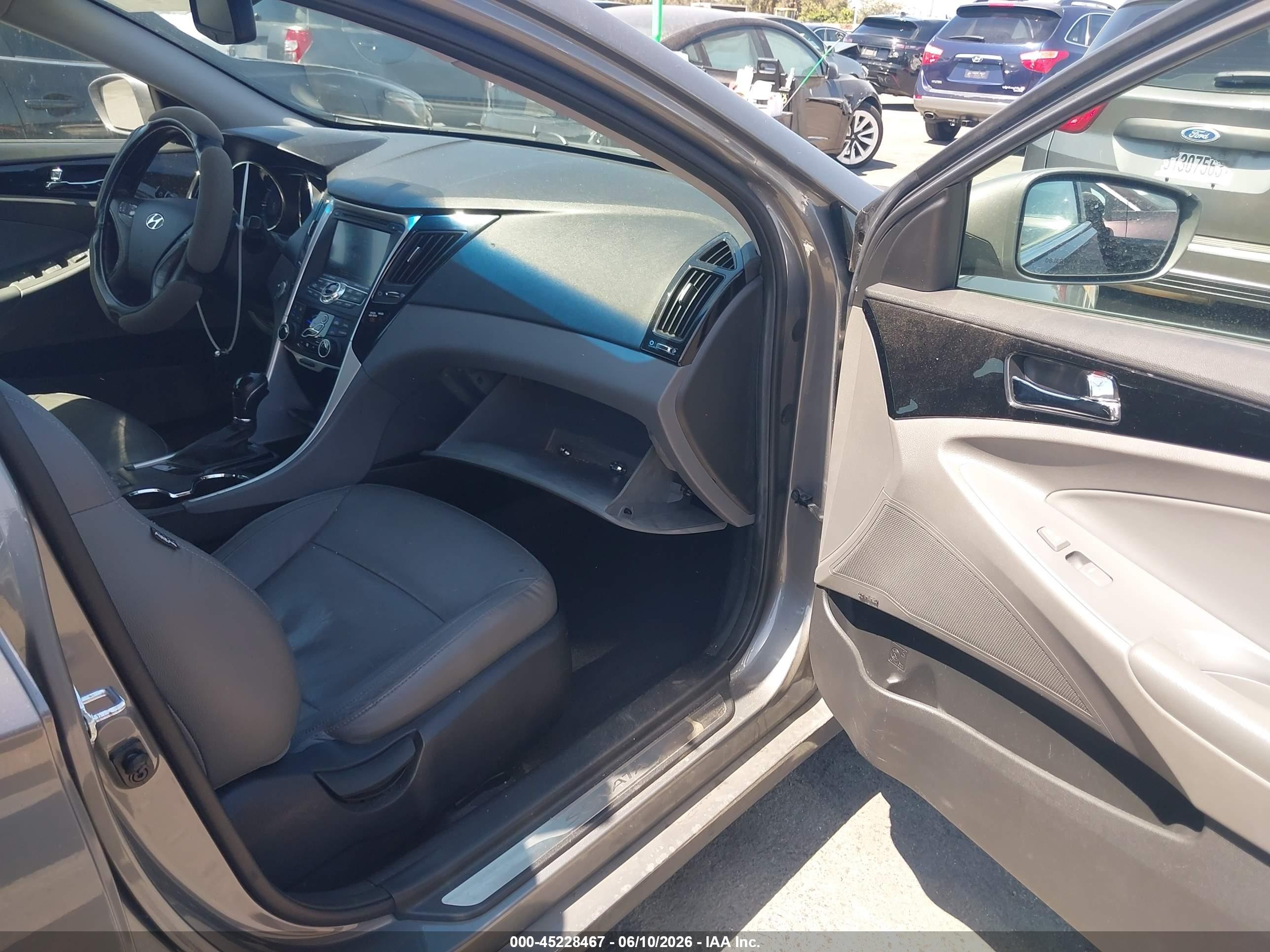 2013 Hyundai Sonata Limited Gray vin: 5NPEC4ACXDH548898