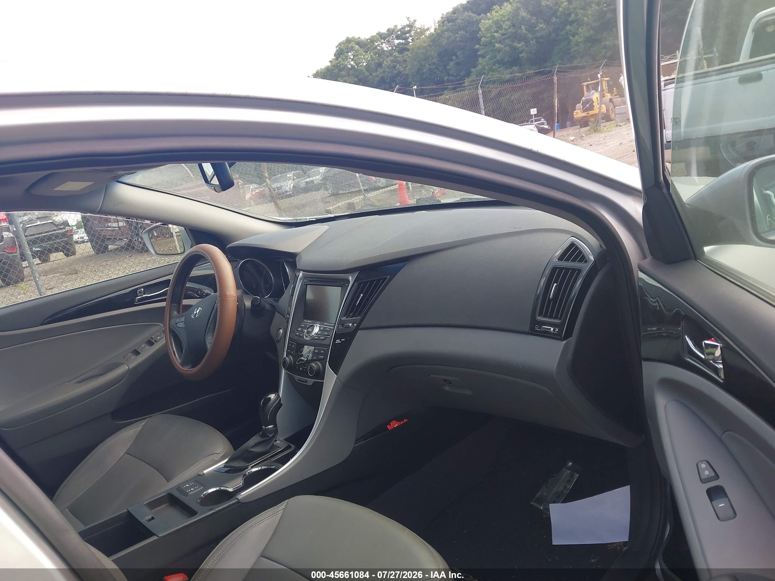 2013 Hyundai Sonata Limited Silver vin: 5NPEC4ACXDH603432