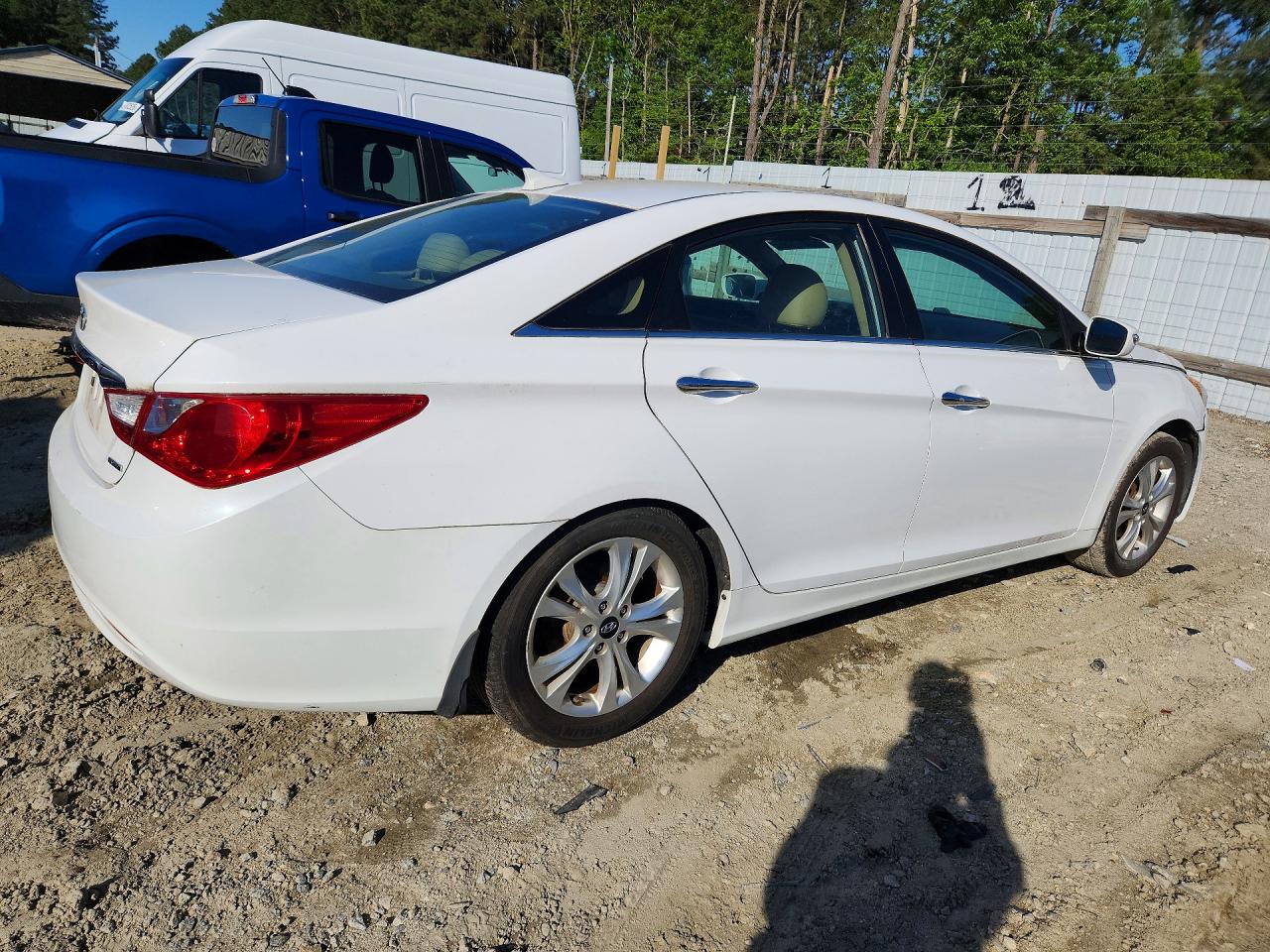 2013 Hyundai Sonata Limited White vin: 5NPEC4ACXDH622756