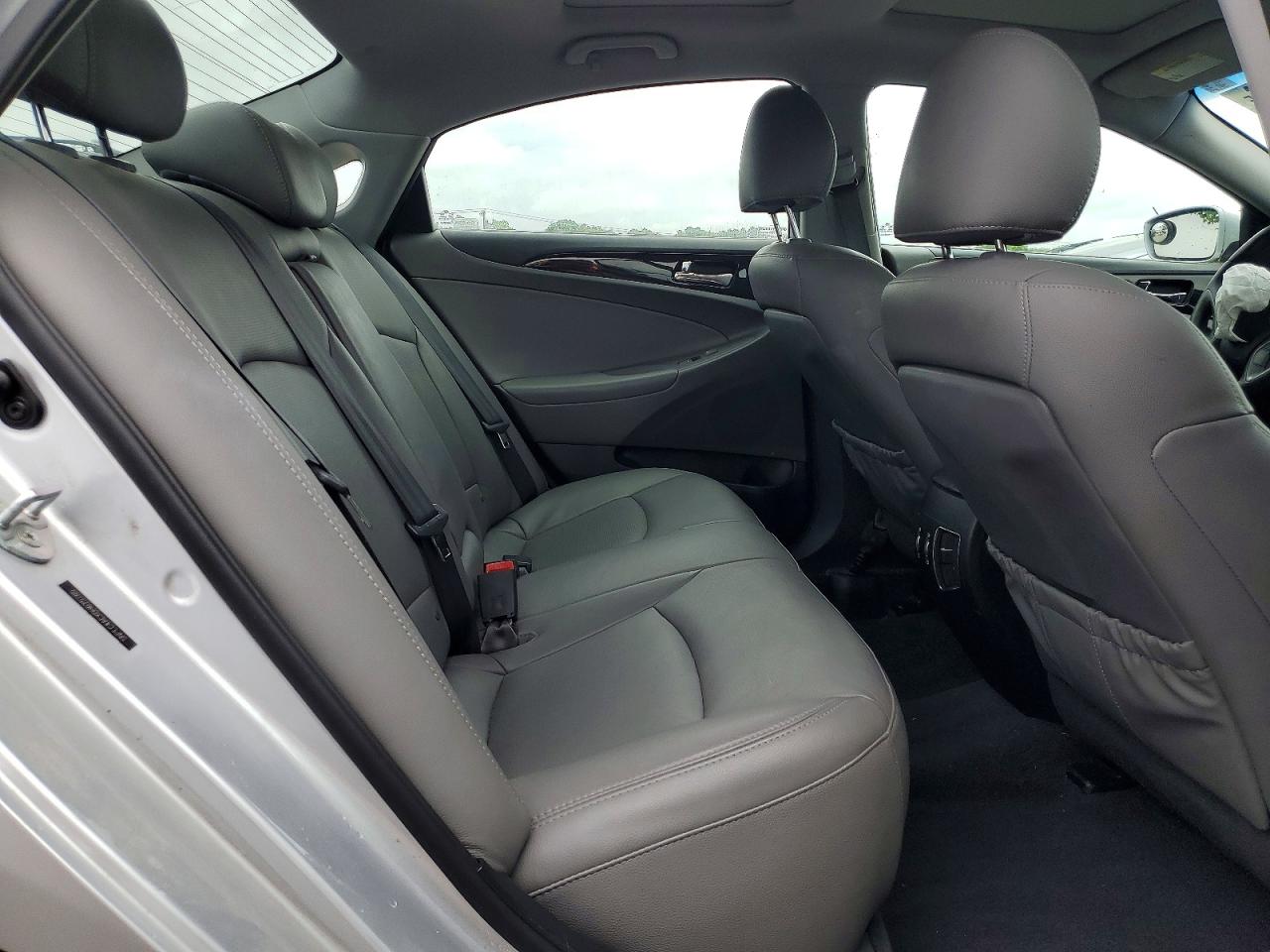 2013 Hyundai Sonata Limited Silver vin: 5NPEC4ACXDH625785