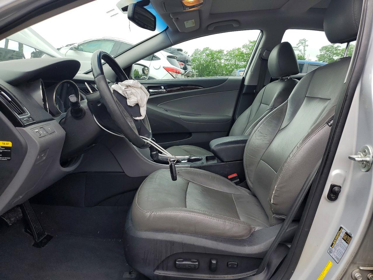 2013 Hyundai Sonata Limited Silver vin: 5NPEC4ACXDH625785