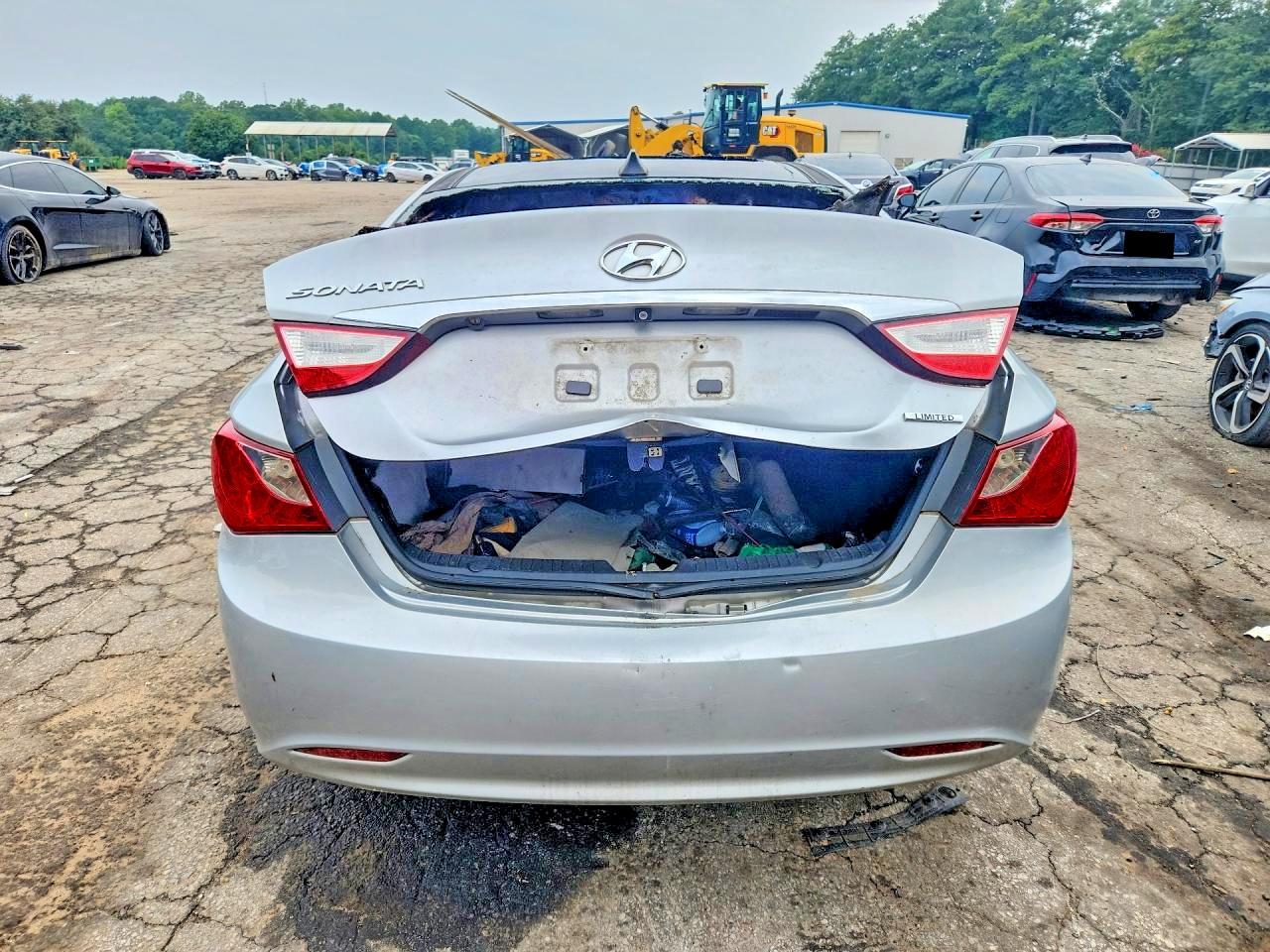 2013 Hyundai Sonata Limited Silver vin: 5NPEC4ACXDH672119