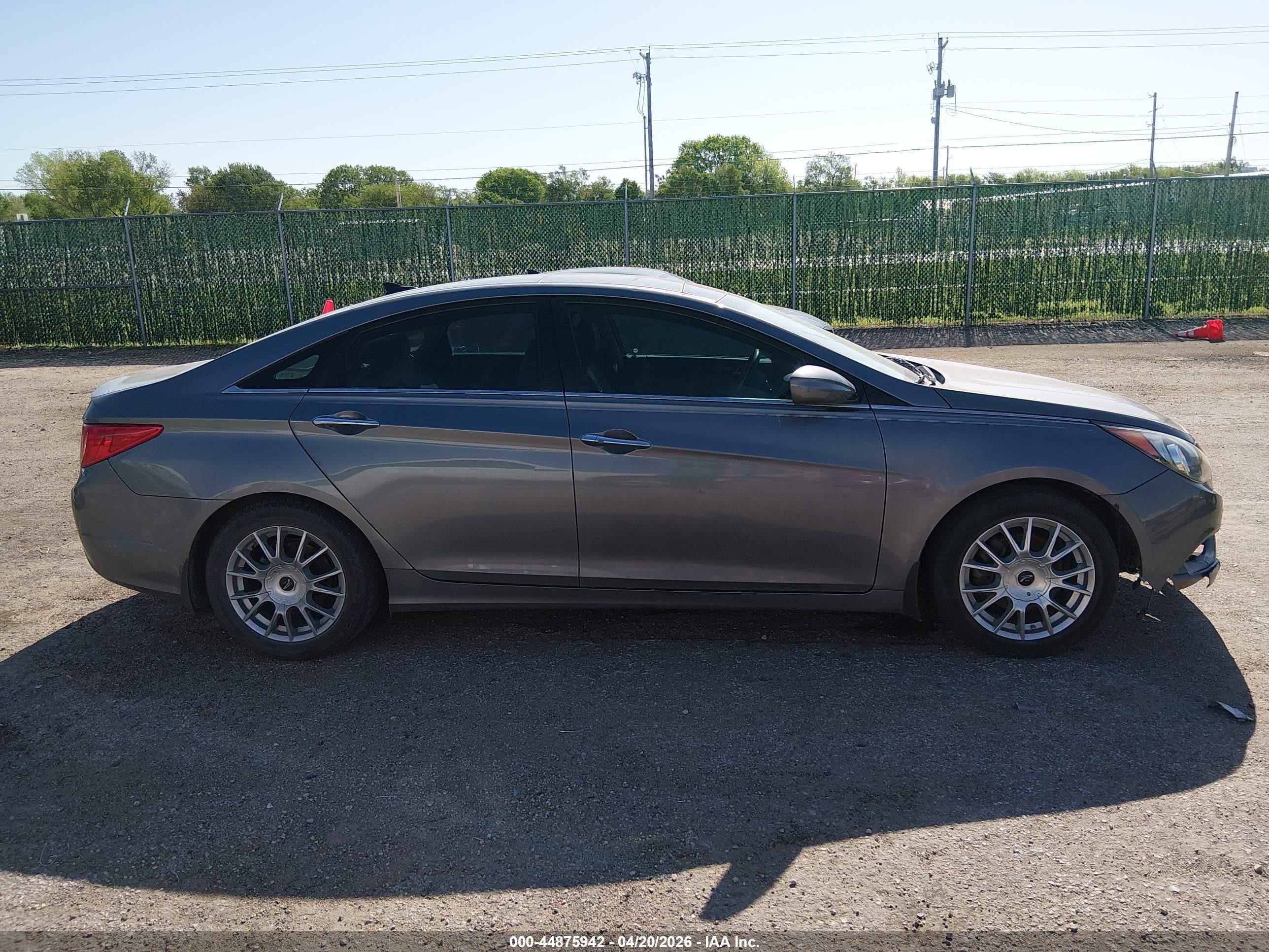 2013 Hyundai Sonata Limited Gray vin: 5NPEC4ACXDH717463