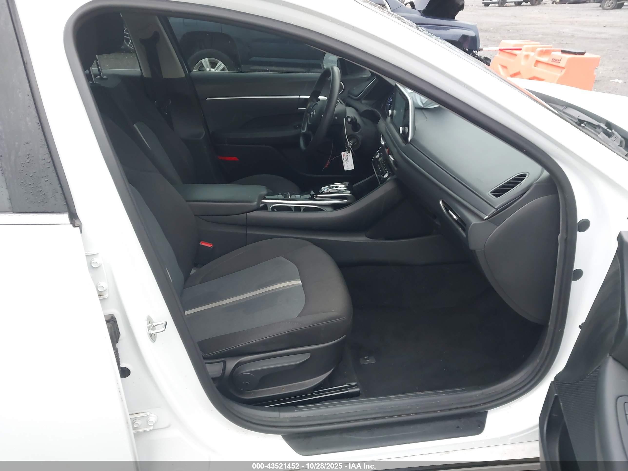 2022 Hyundai Sonata Se Белый vin: 5NPEG4JA3NH145320