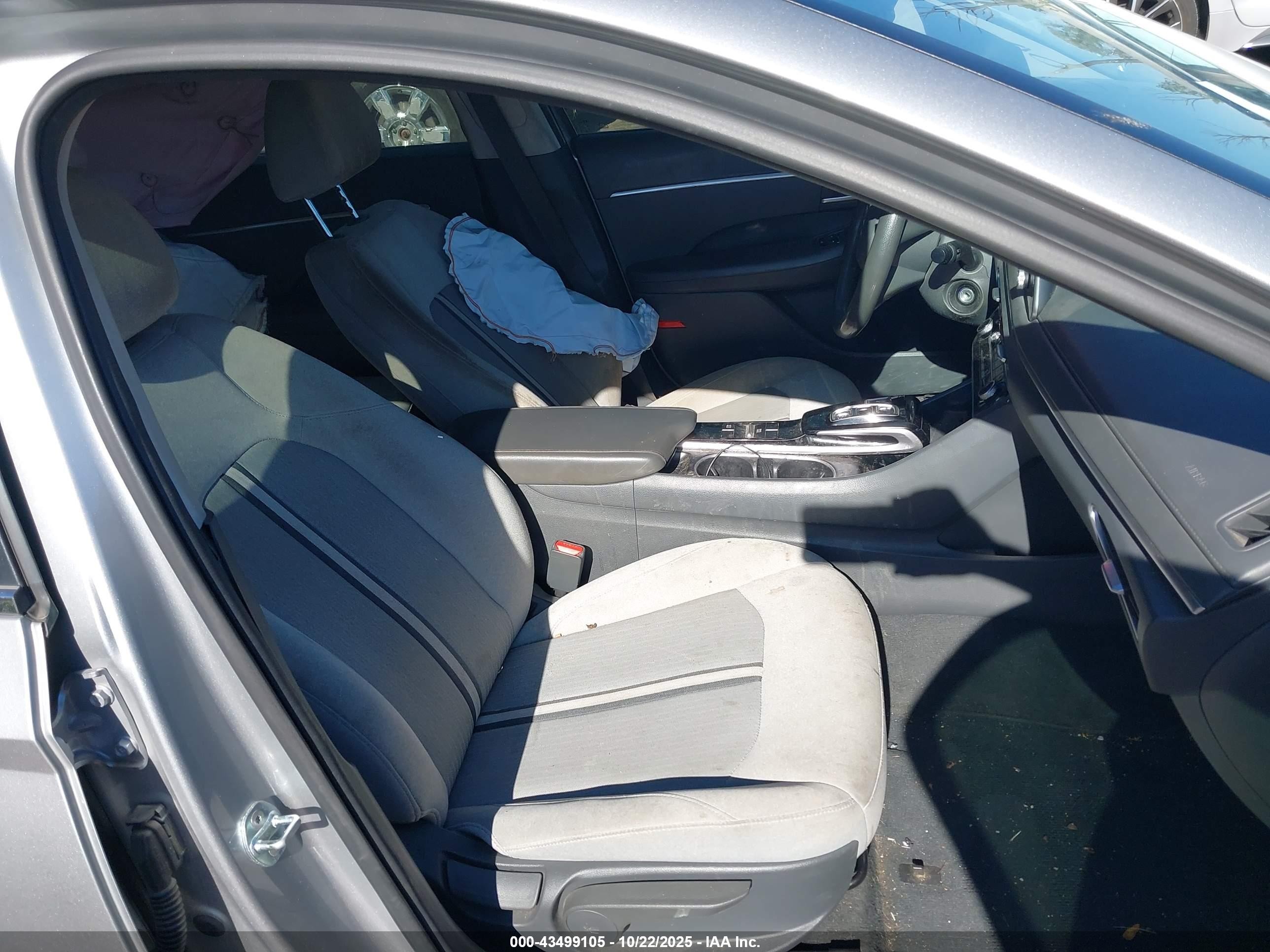 2022 Hyundai Sonata Se Silver vin: 5NPEG4JA8NH135348