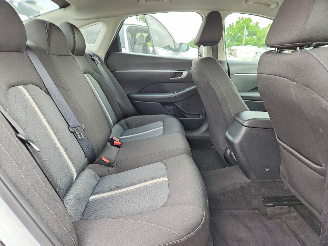 2021 Hyundai Sonata Se White vin: 5NPEG4JA9MH124986