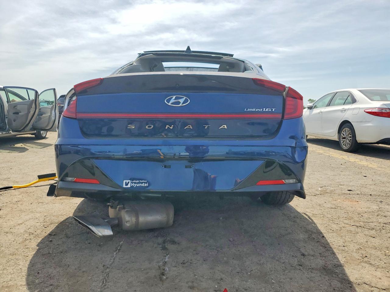 2020 Hyundai Sonata Limited Blue vin: 5NPEH4J20LH015613