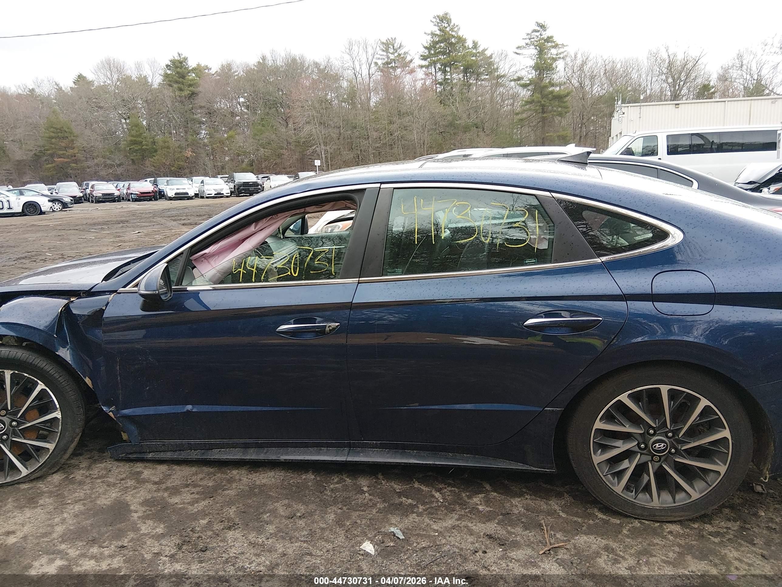 2020 Hyundai Sonata Limited Blue vin: 5NPEH4J20LH042780