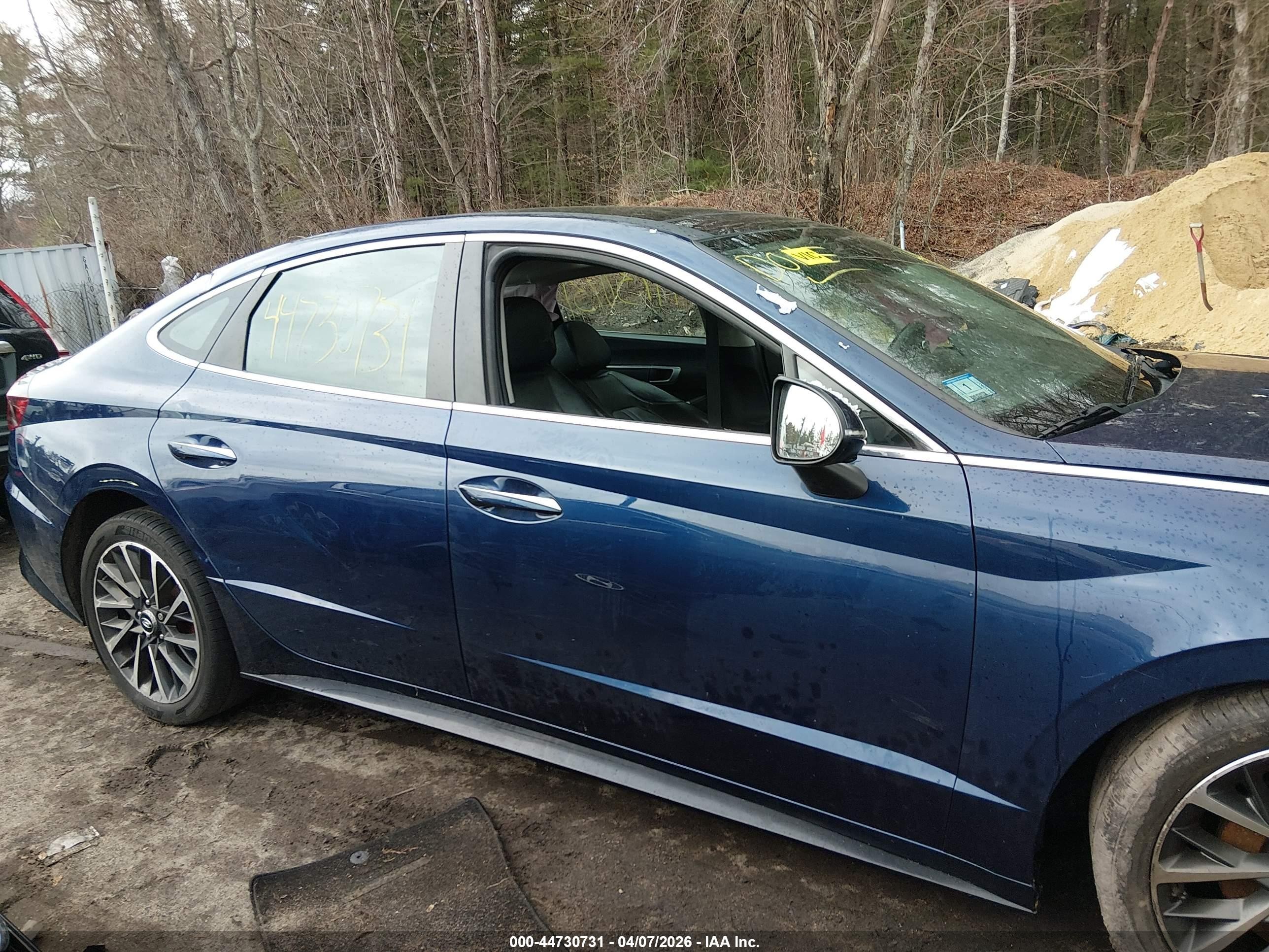 2020 Hyundai Sonata Limited Blue vin: 5NPEH4J20LH042780