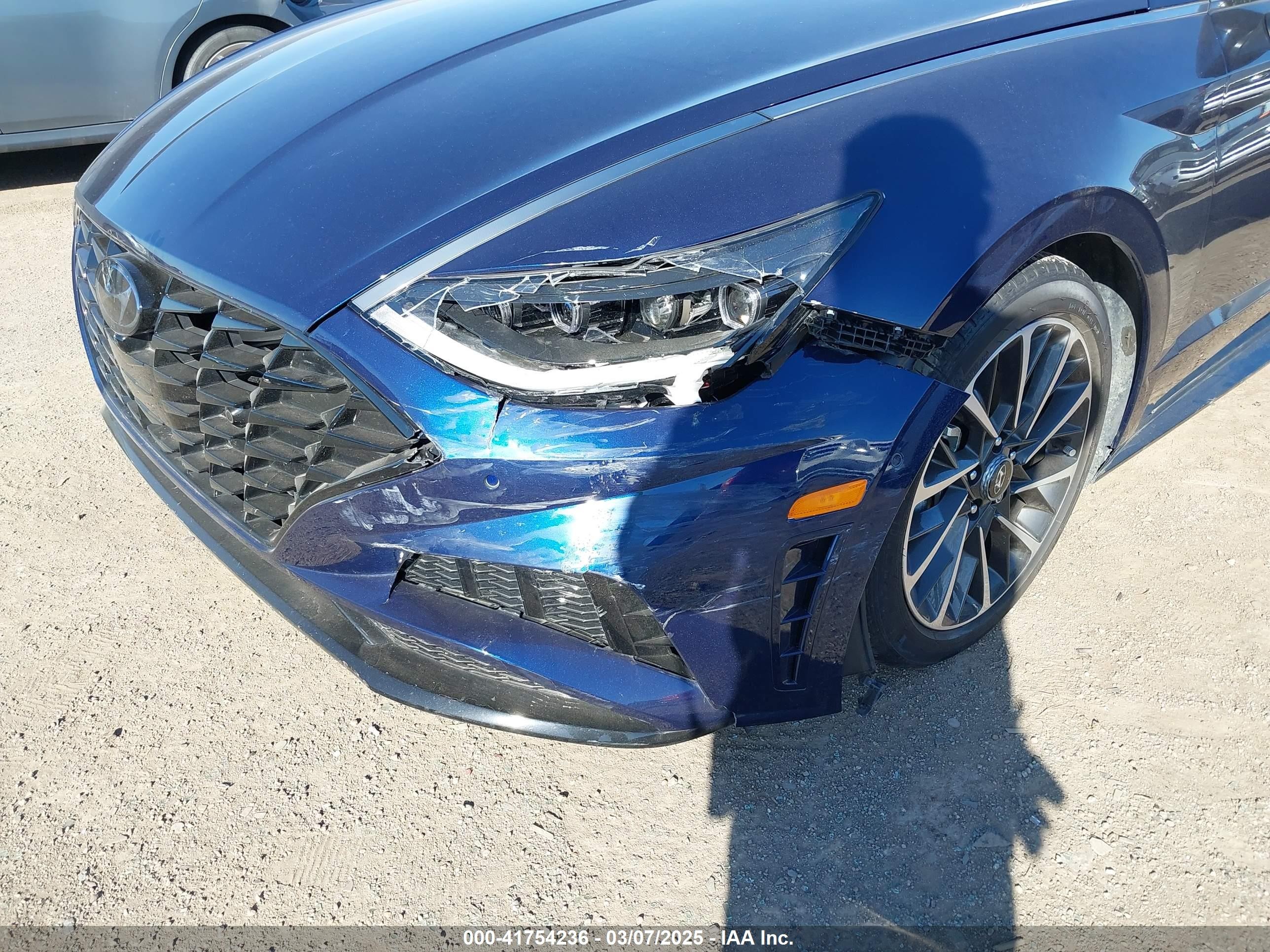 2020 Hyundai Sonata Limited Синий vin: 5NPEH4J20LH059496