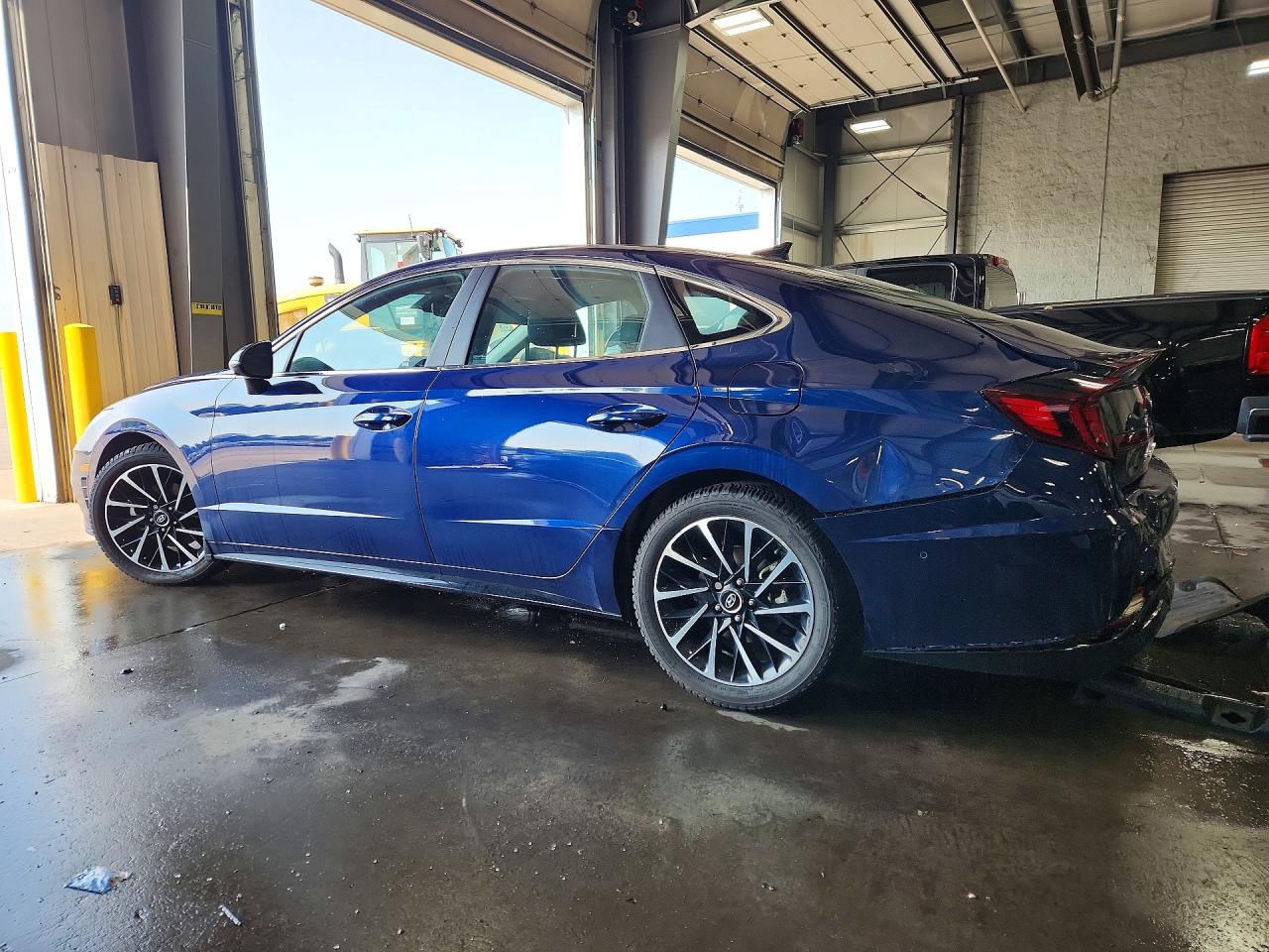 2021 Hyundai Sonata Limited Синий vin: 5NPEH4J22MH088130