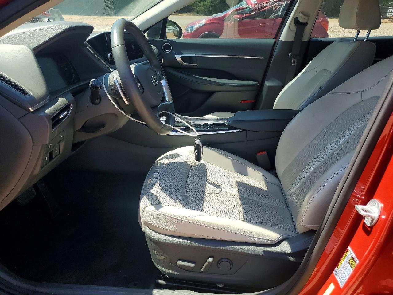 2021 Hyundai Sonata Limited Red vin: 5NPEH4J25MH098179