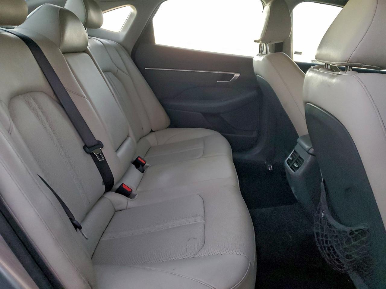 2020 Hyundai Sonata Limited Silver vin: 5NPEH4J27LH010800