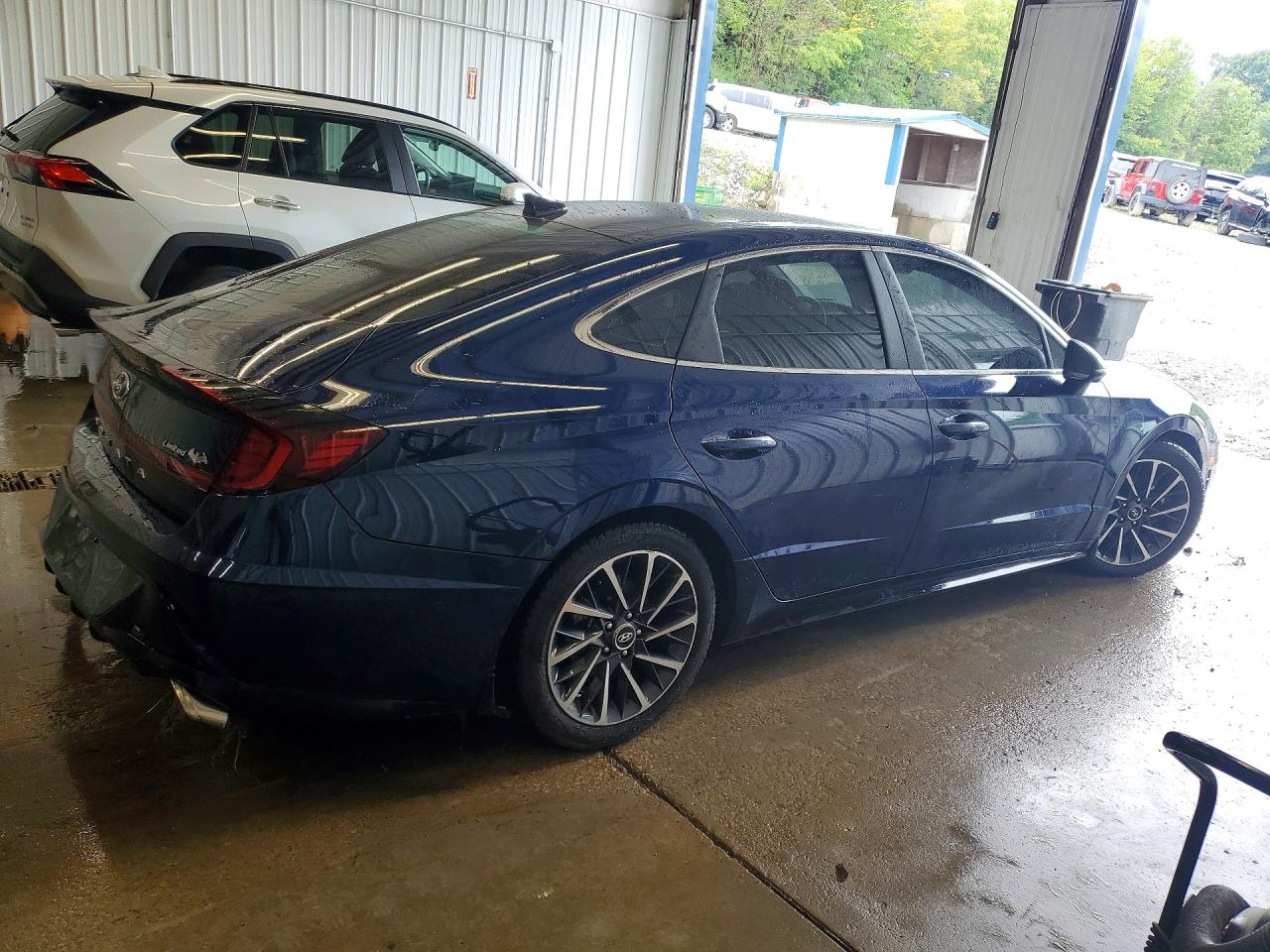 2021 Hyundai Sonata Limited Blue vin: 5NPEH4J29MH108972