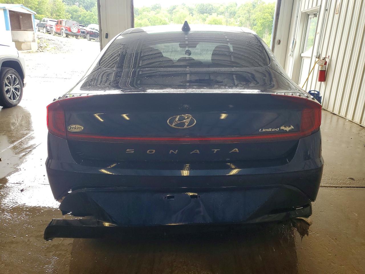2021 Hyundai Sonata Limited Blue vin: 5NPEH4J29MH108972
