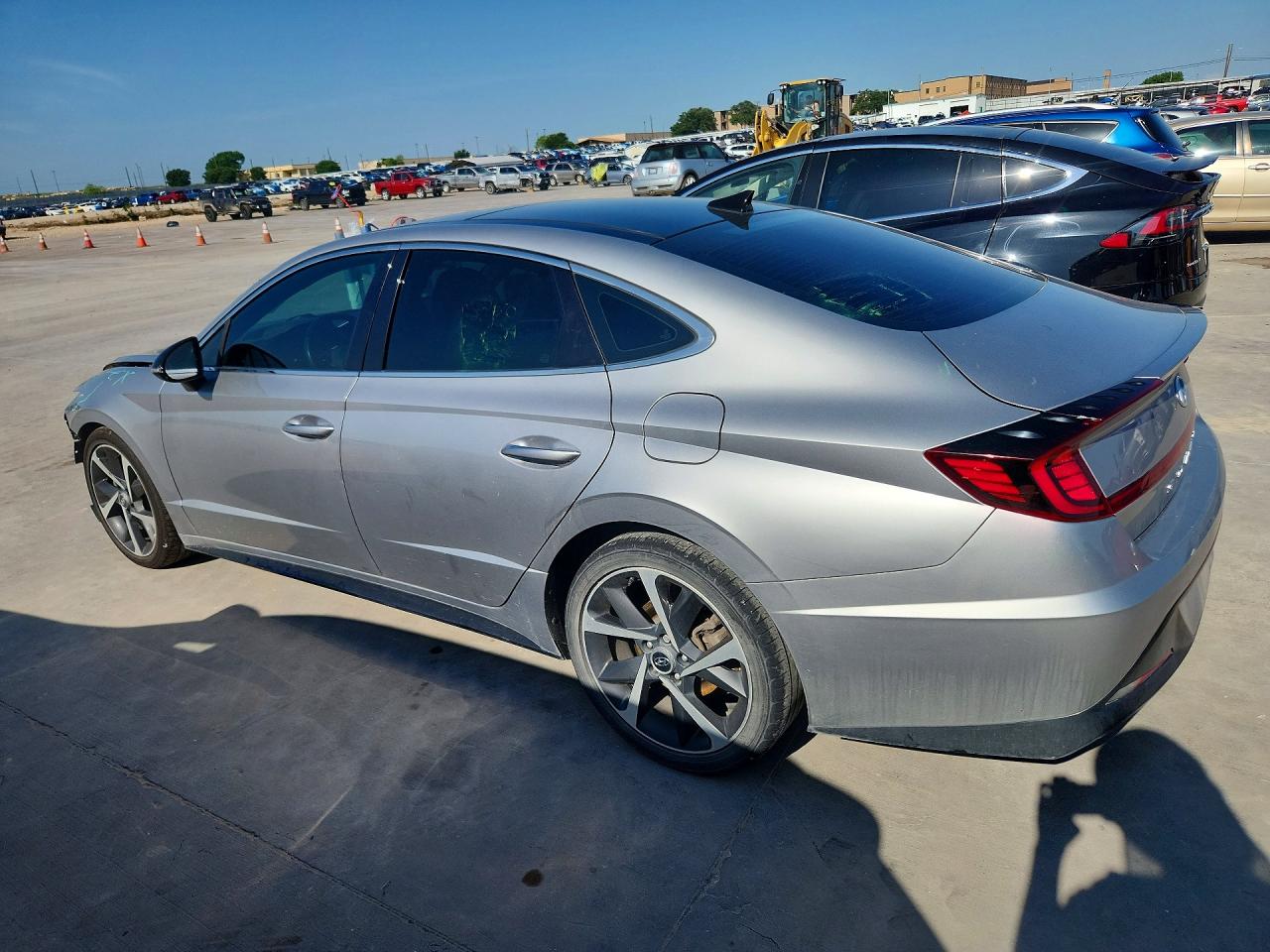 2021 Hyundai Sonata Серебряный vin: 5NPEJ4J22MH132910