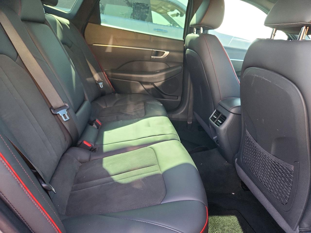 2021 Hyundai Sonata Серебряный vin: 5NPEJ4J22MH132910