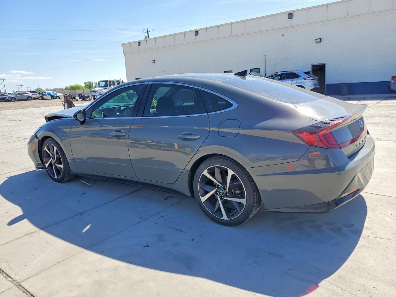 2022 Hyundai Sonata Sel Plus Серый vin: 5NPEJ4J29NH138480