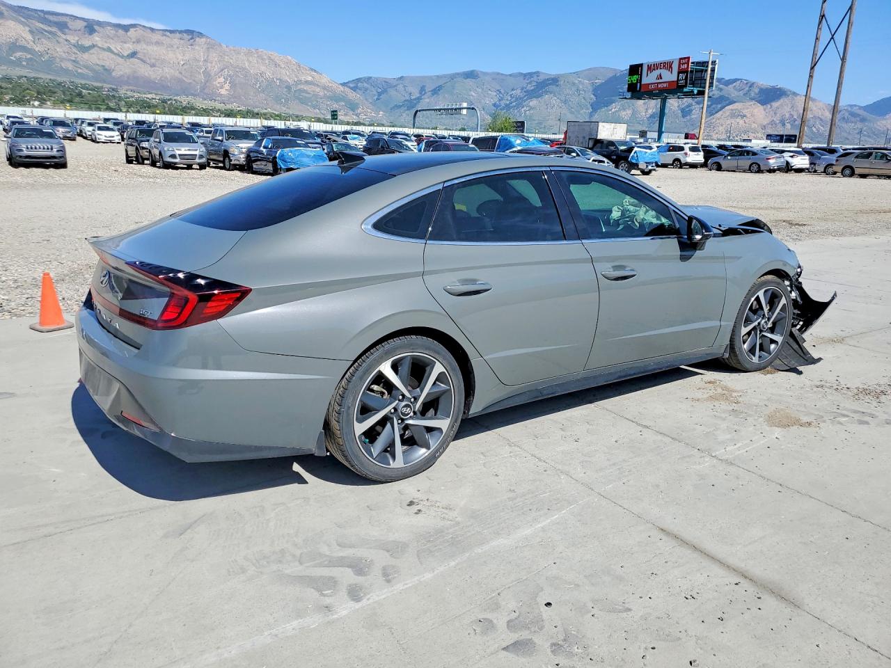 2022 Hyundai Sonata Sel Plus Серый vin: 5NPEJ4J29NH138480