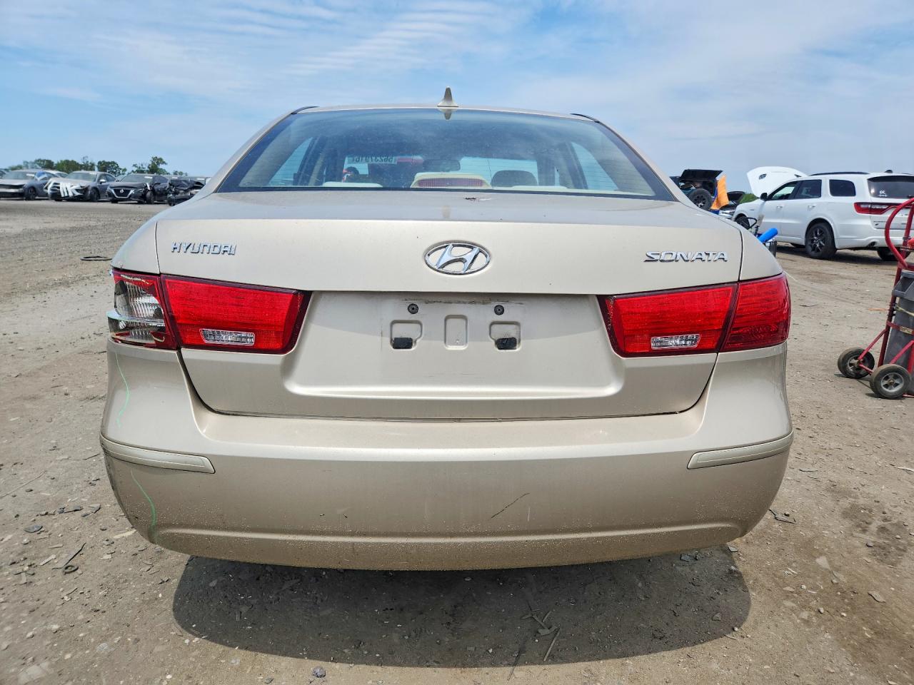 2009 Hyundai Sonata Gls Beige vin: 5NPET46C09H424669