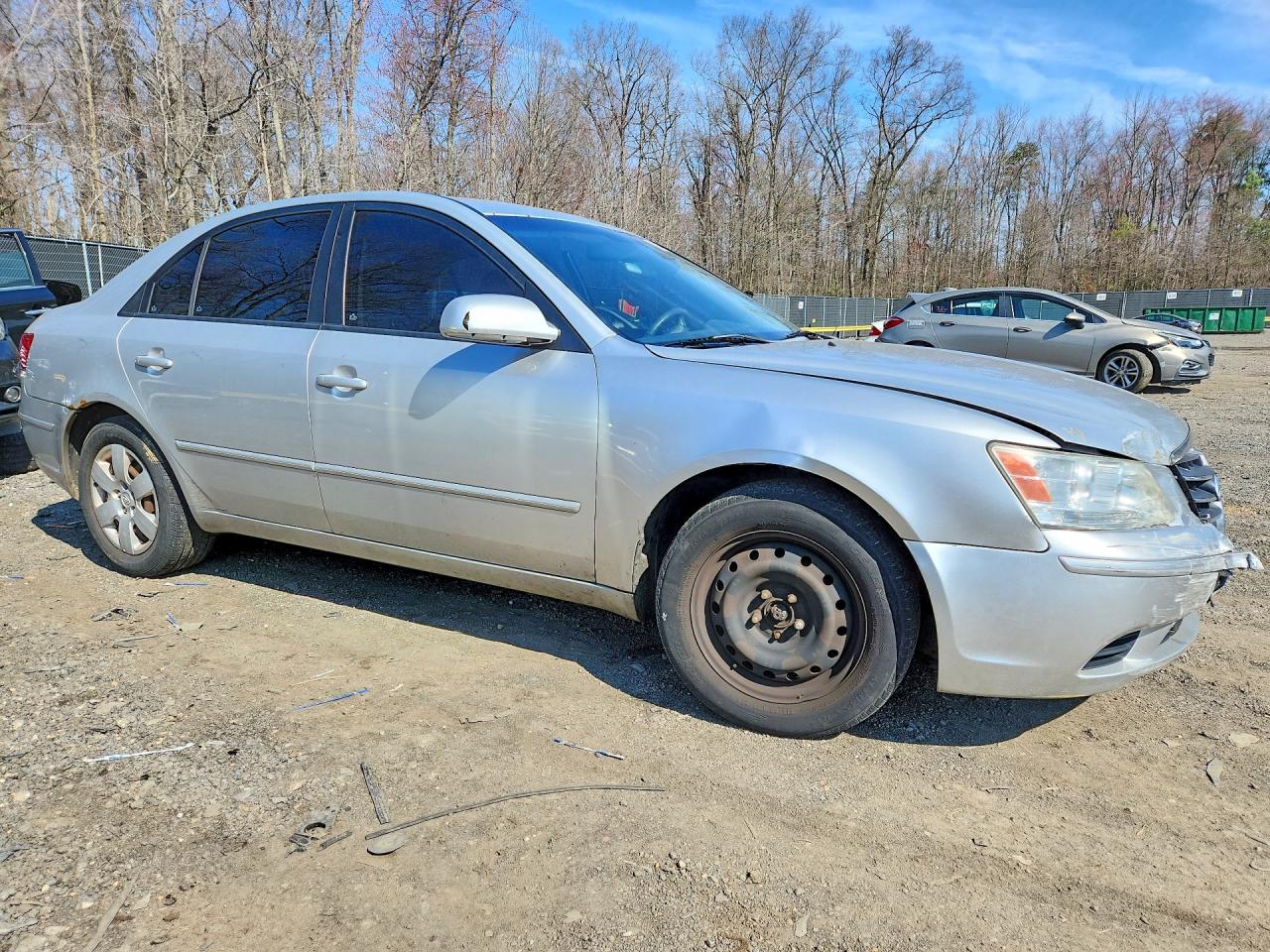 2009 Hyundai Sonata Gls Silver vin: 5NPET46C09H447367