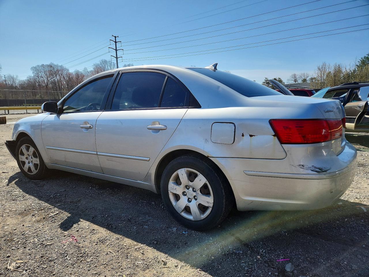 2009 Hyundai Sonata Gls Silver vin: 5NPET46C09H447367