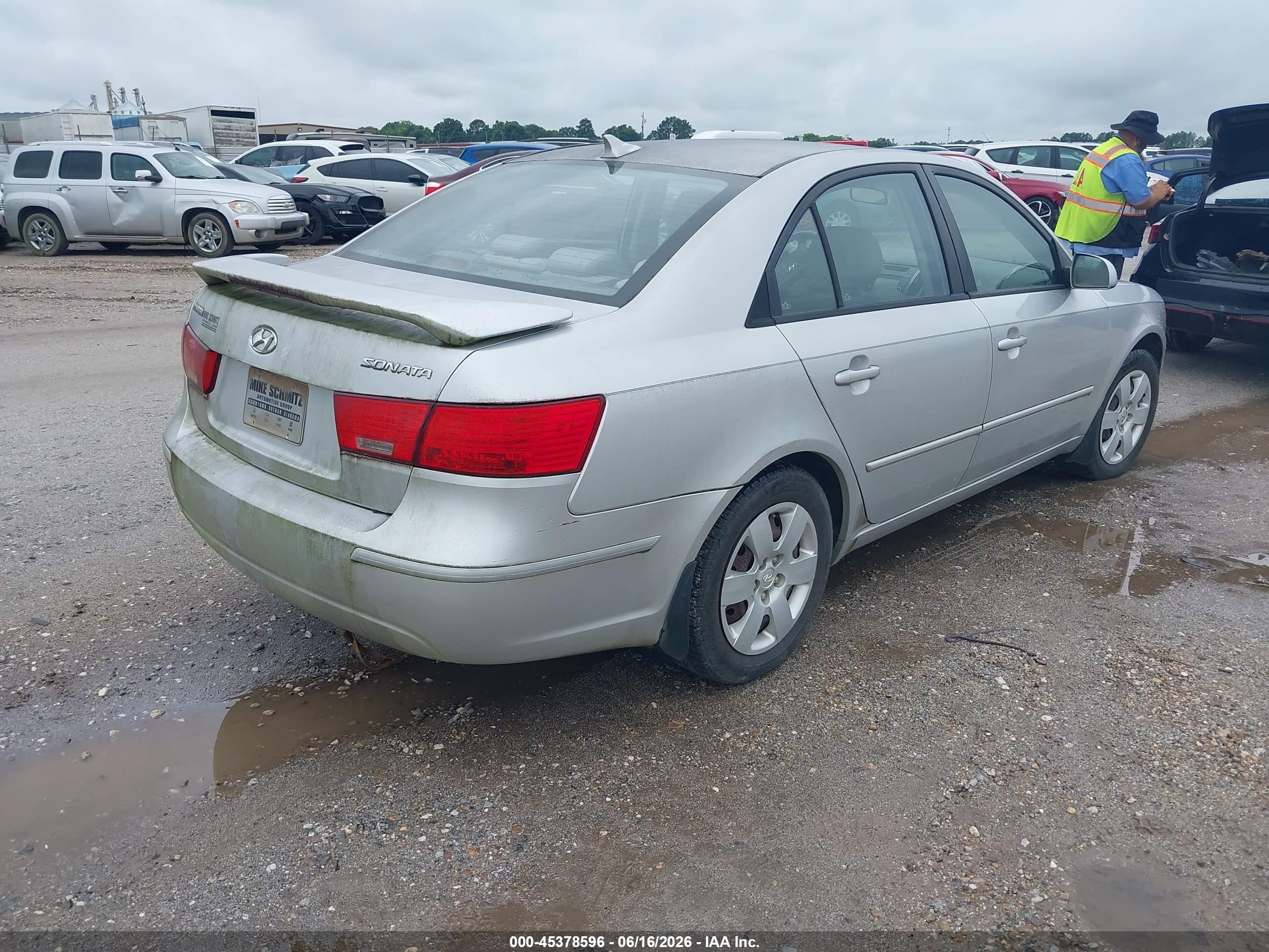 2009 Hyundai Sonata Gls Silver vin: 5NPET46C09H459017