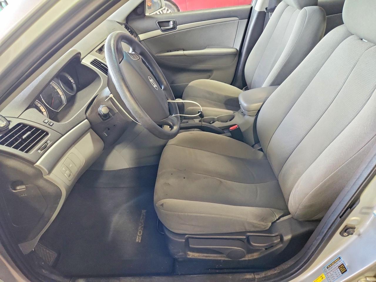 2009 Hyundai Sonata Gls Silver vin: 5NPET46C09H473533