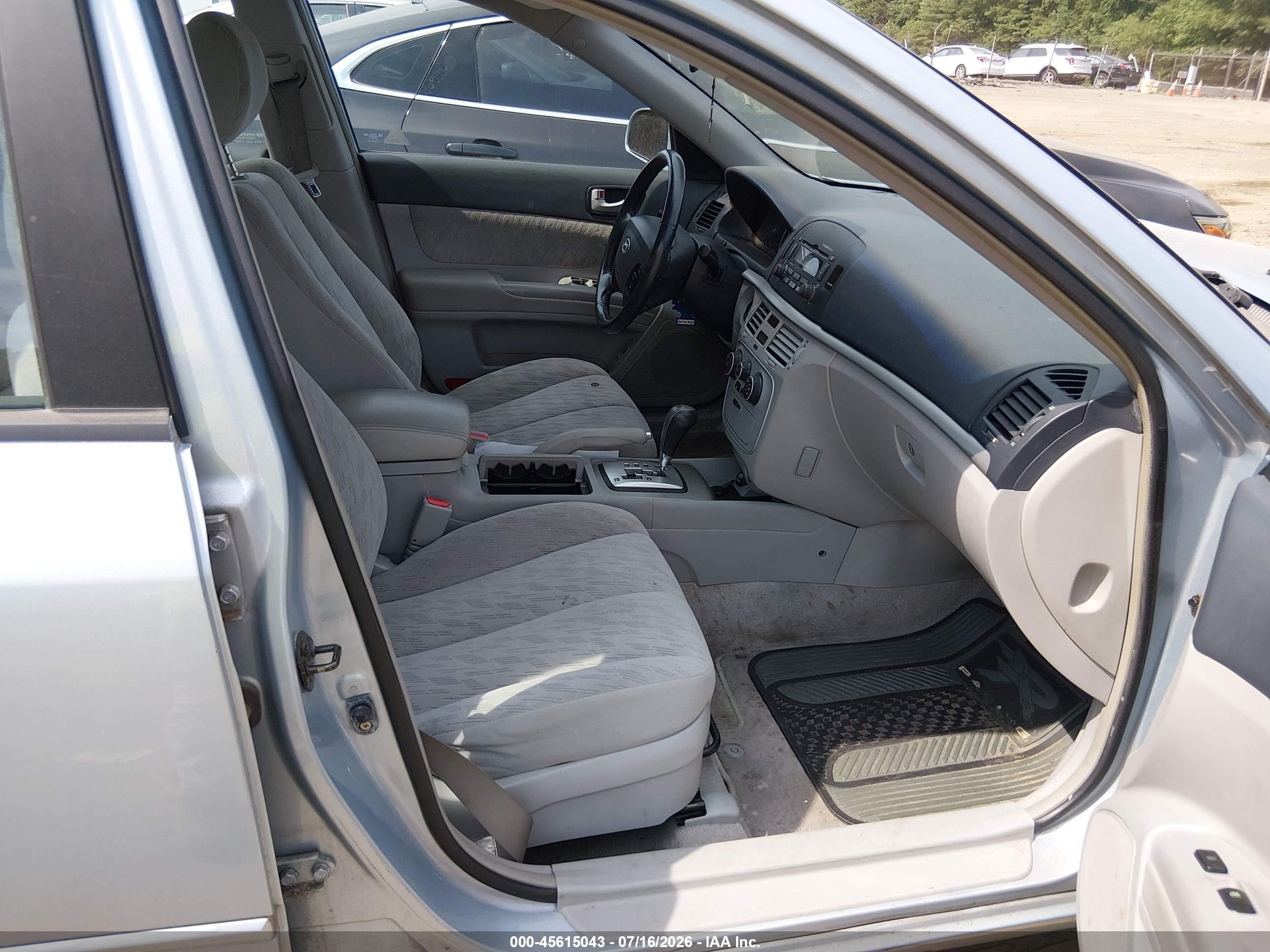 2006 Hyundai Sonata Gl Blue vin: 5NPET46C16H101078