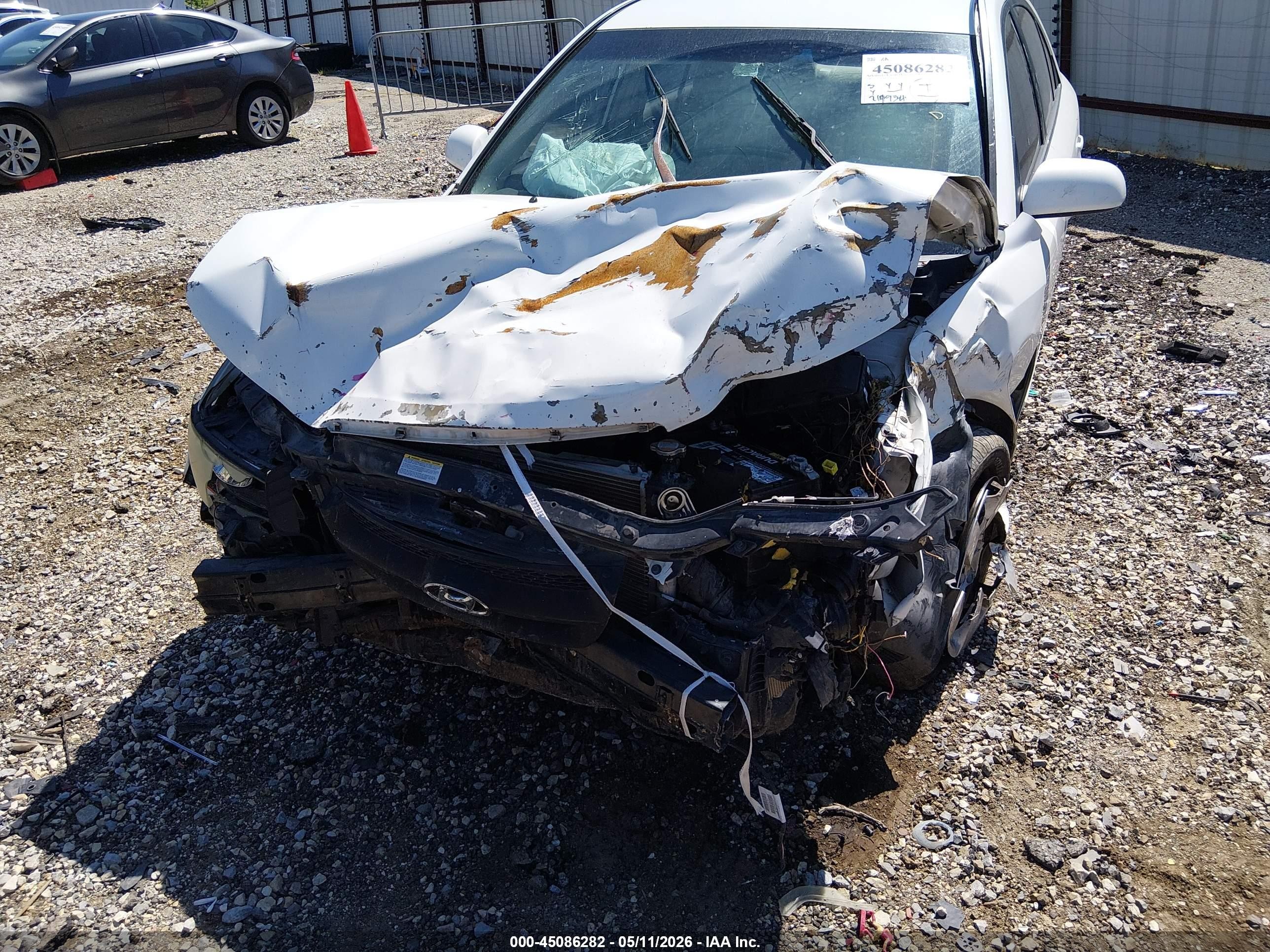 2007 Hyundai Sonata Gls White vin: 5NPET46C17H226387